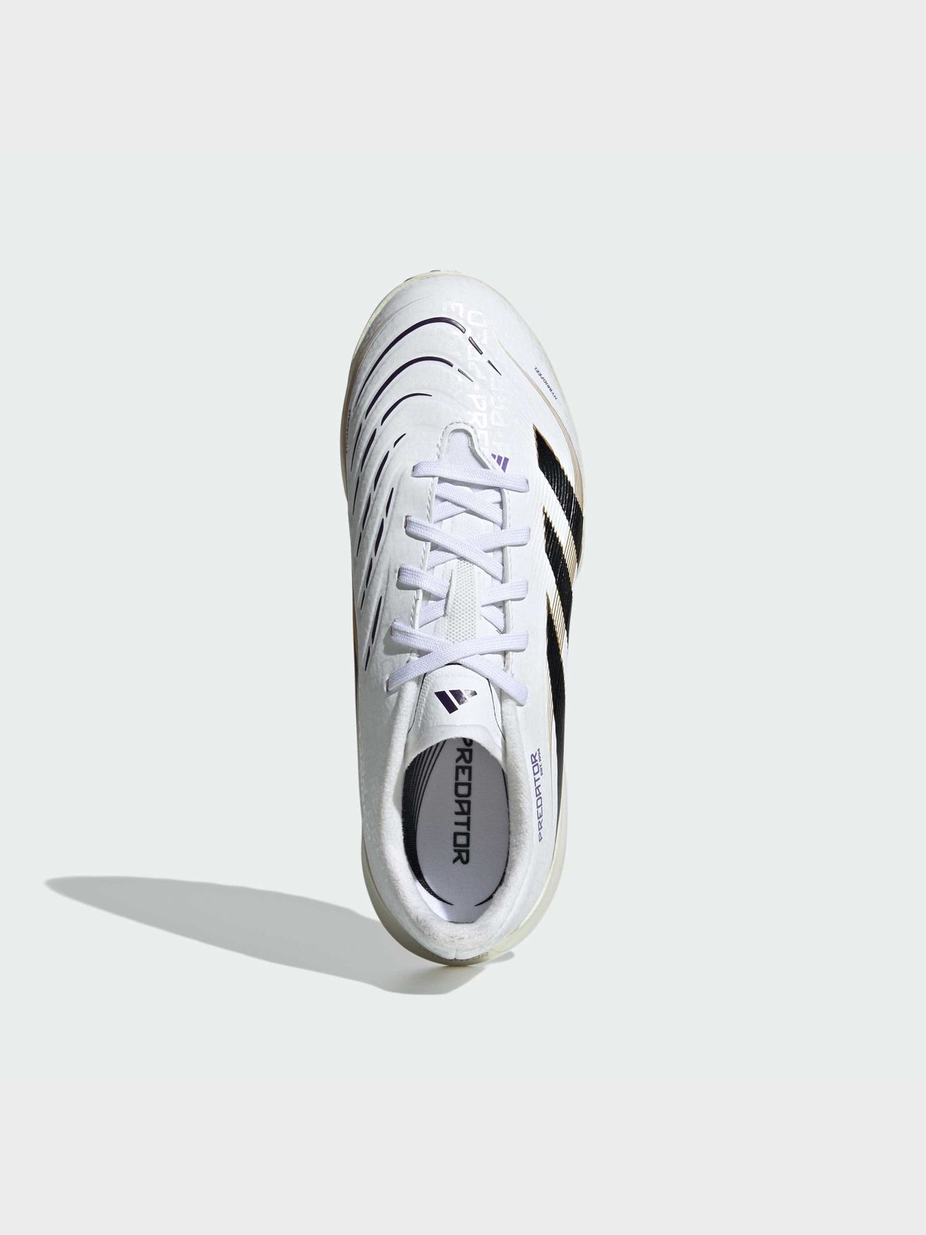 Кросівки Adidas Predator модель JI1152 Кросівки Adidas Predator модель JI1152 Фото