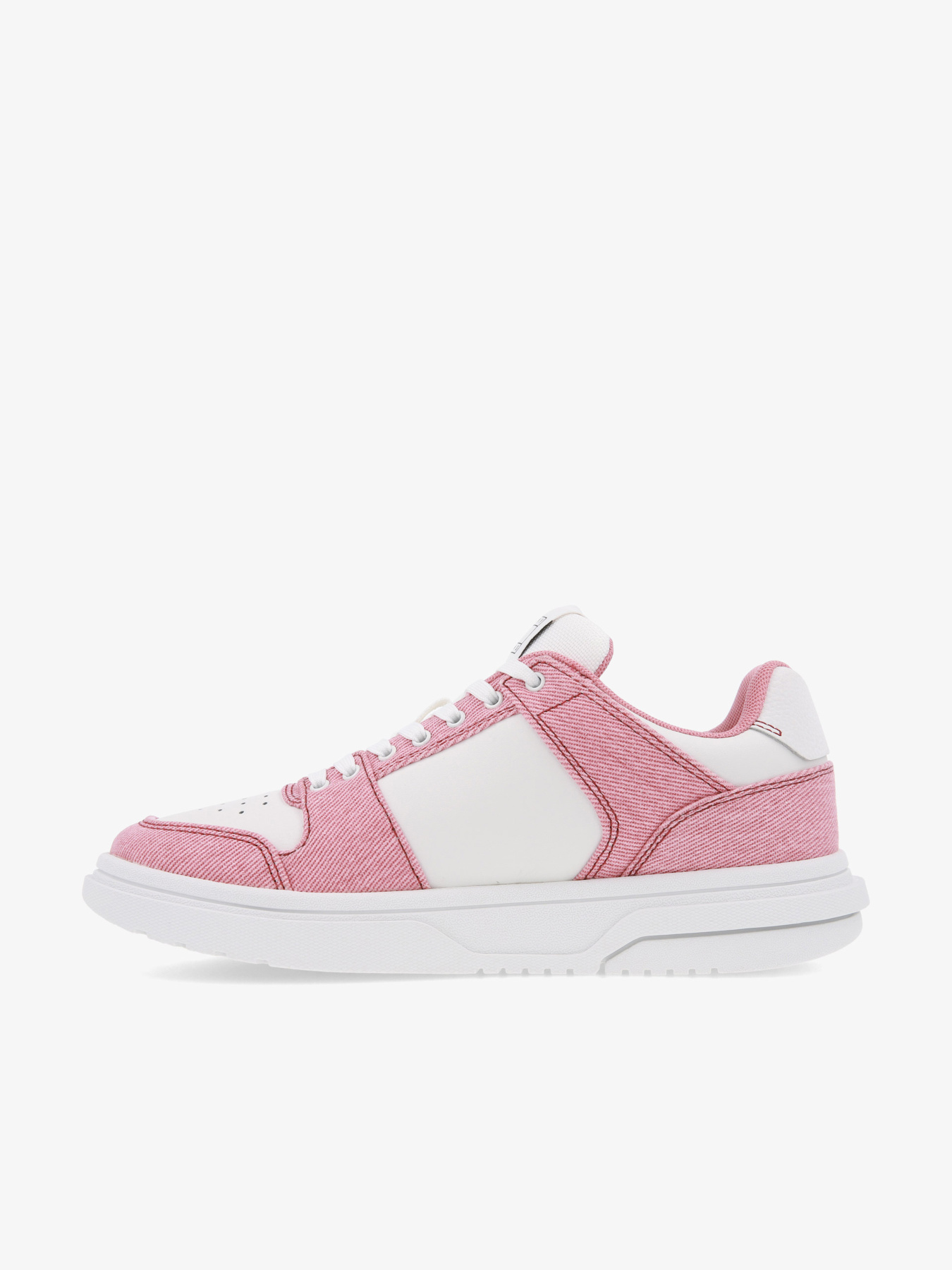 Кросівки Tommy Hilfiger модель EN0EN02577.TH0 Фото