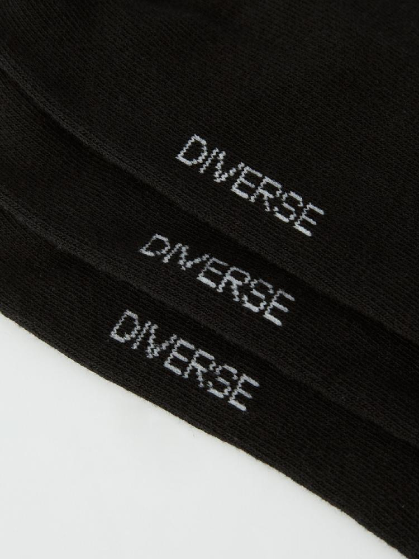 Носки и гольфы DIVERSE модель 10040993 Носки и гольфы DIVERSE модель 10040993 Фото