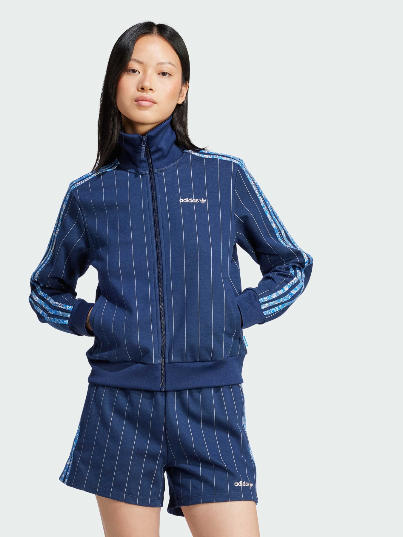Худі та світшоти Adidas модель JC5306 Худі та світшоти Adidas модель JC5306 Фото