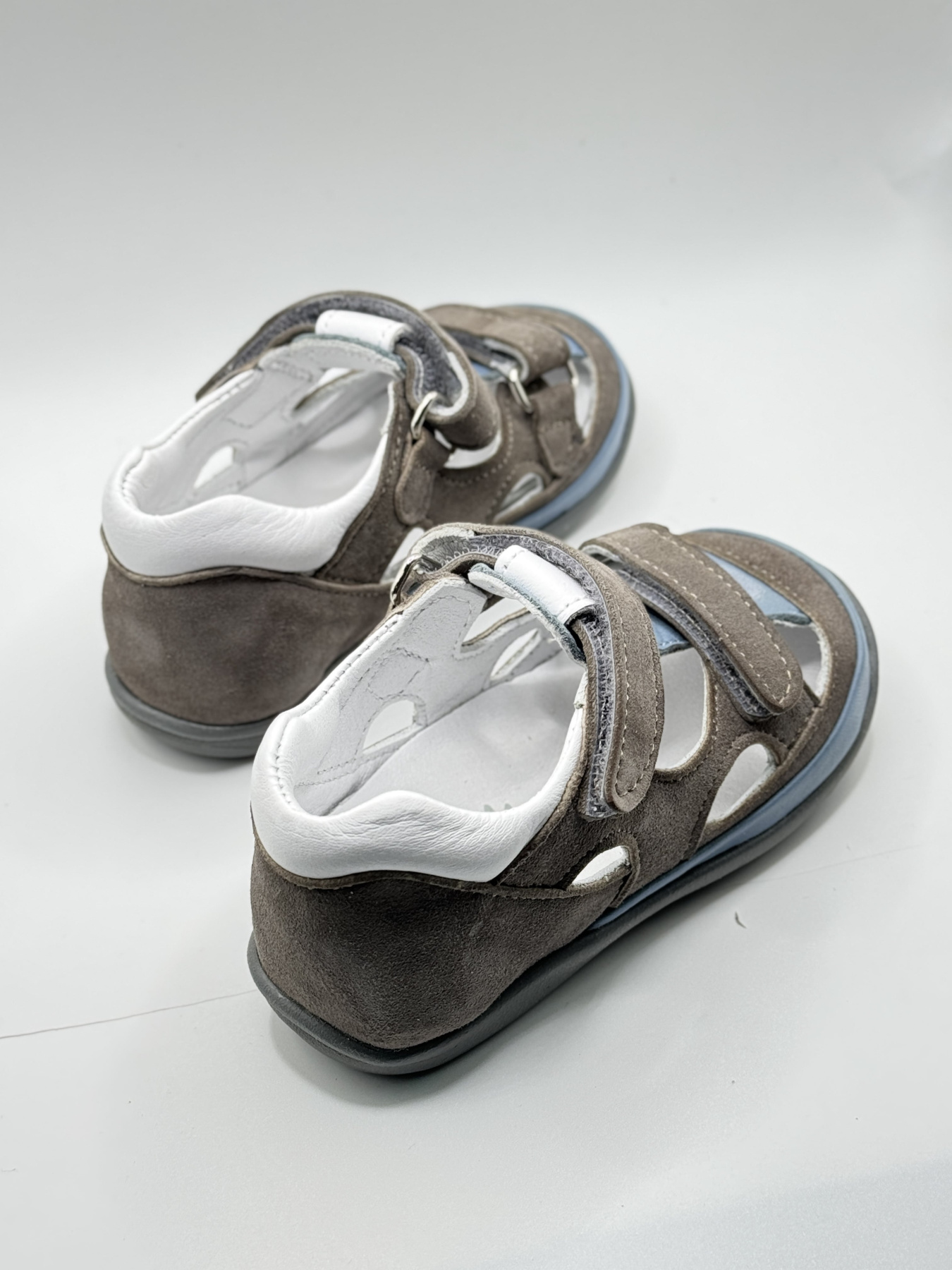 Сандалии Perlina модель 60grey Фото