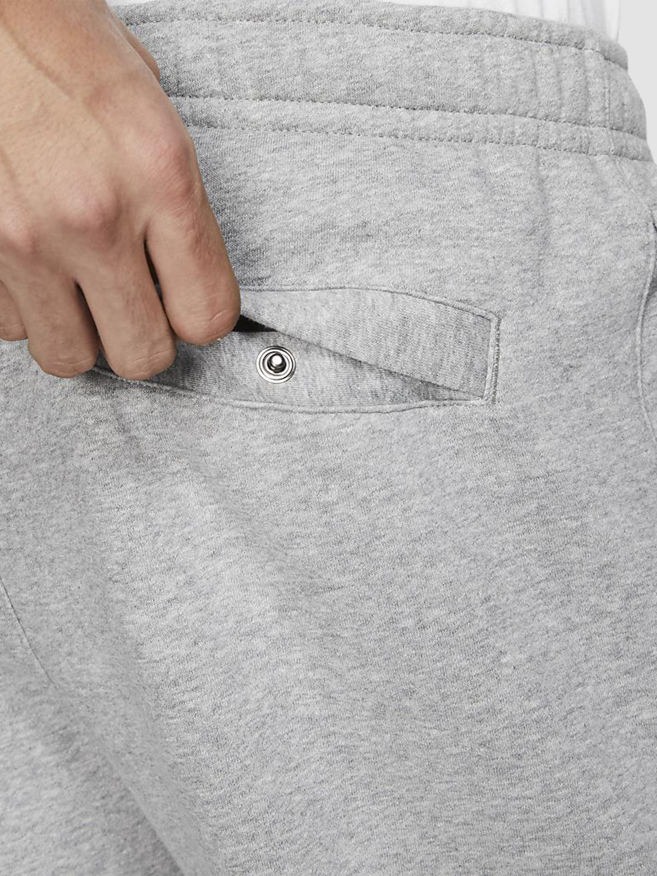 Брюки NIKE Sportswear Club Fleece модель BV2737-063 Фото