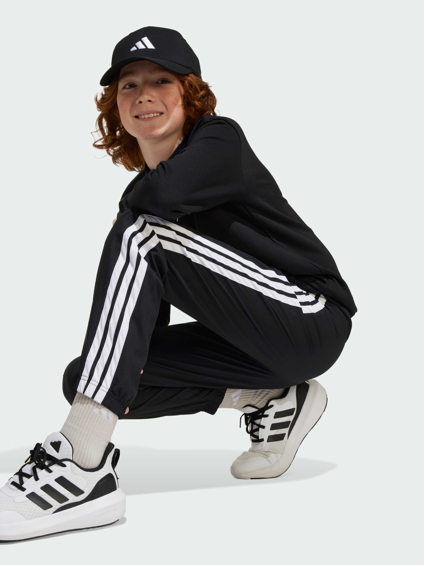 Штани Adidas Adidas Essentials модель JD6500 Фото