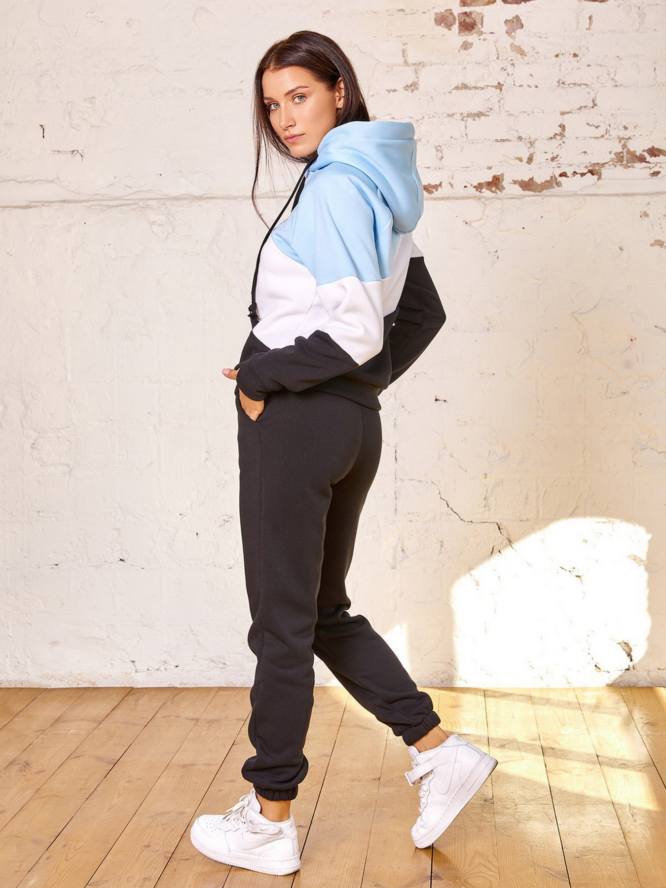 Костюми ISSA Plus модель SA-70_blackblue Костюми ISSA Plus модель SA-70_blackblue Фото