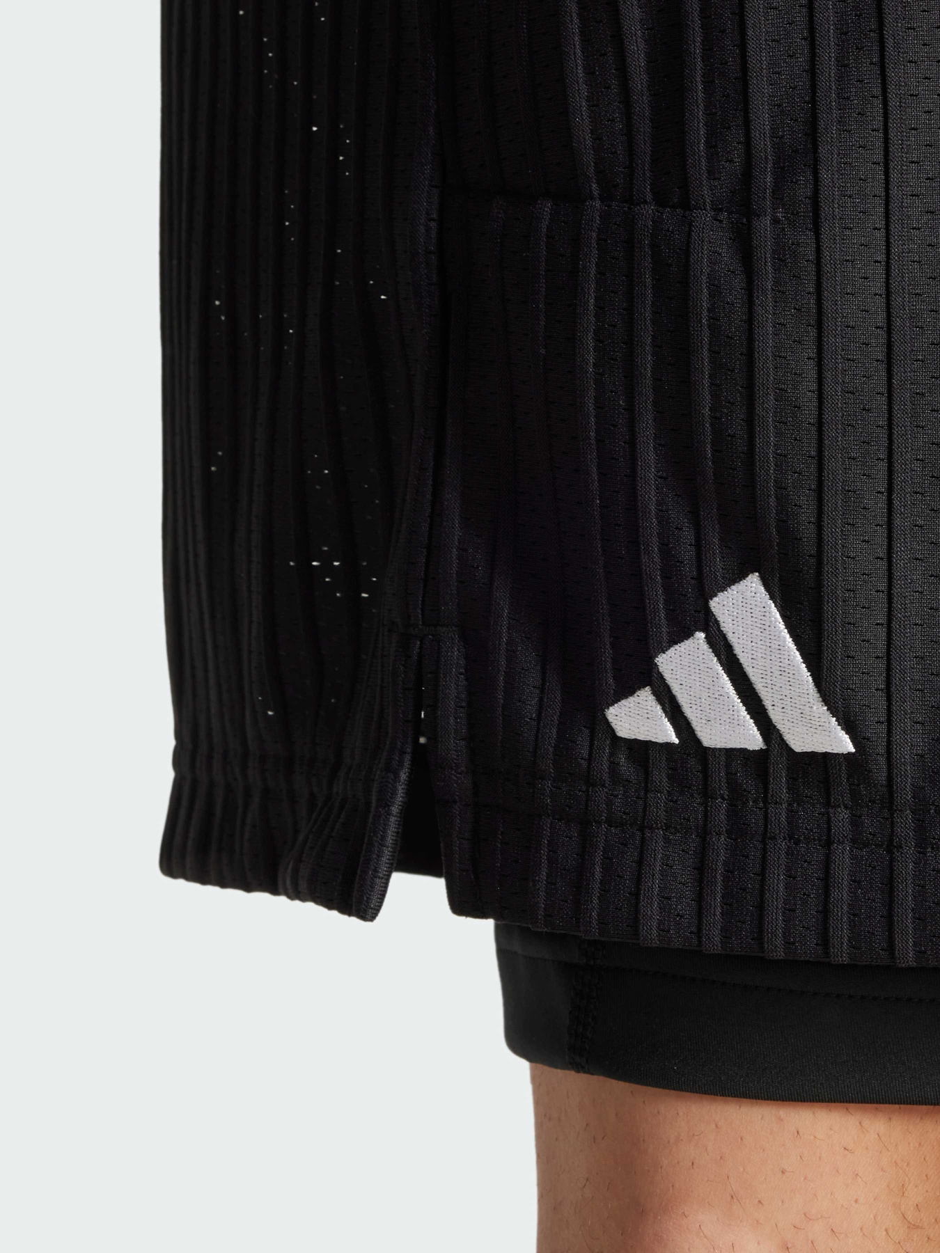 Шорты Adidas модель IS6963 Фото