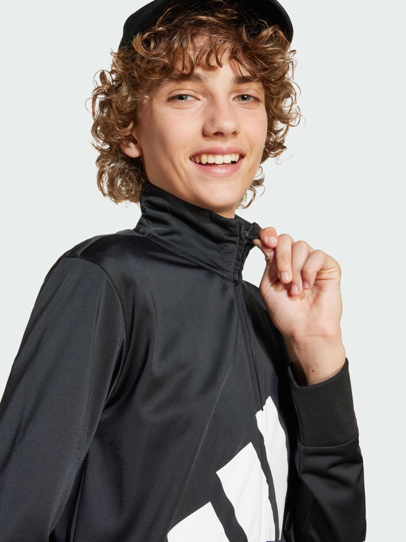 Костюмы Adidas Adidas Essentials модель JE1399 Фото