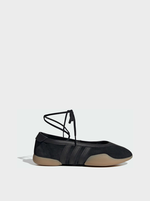 Туфли и лоферы Adidas модель JQ0669 Фото