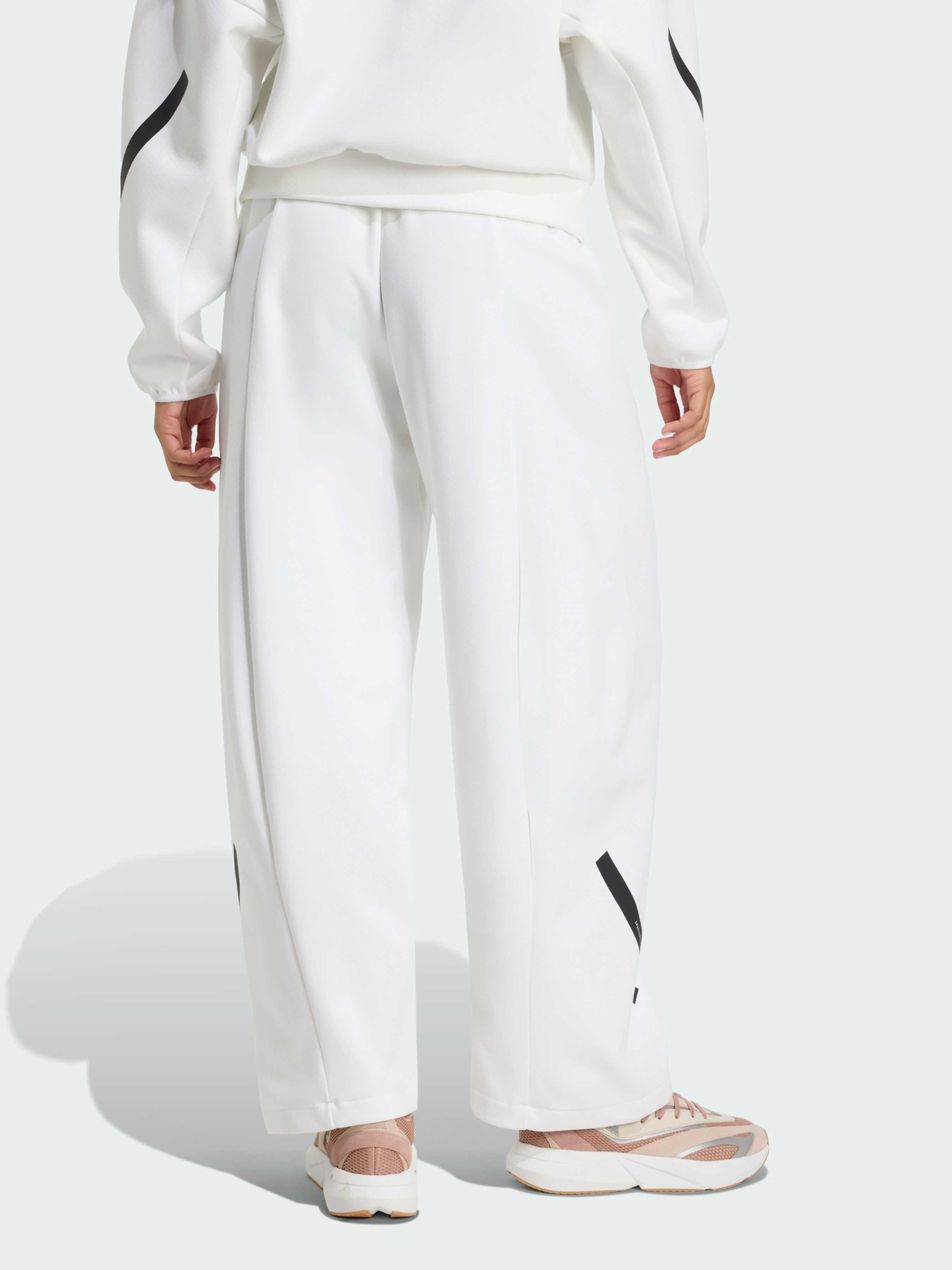 Штани Adidas ZNE модель JL7332 Штани Adidas ZNE модель JL7332 Фото