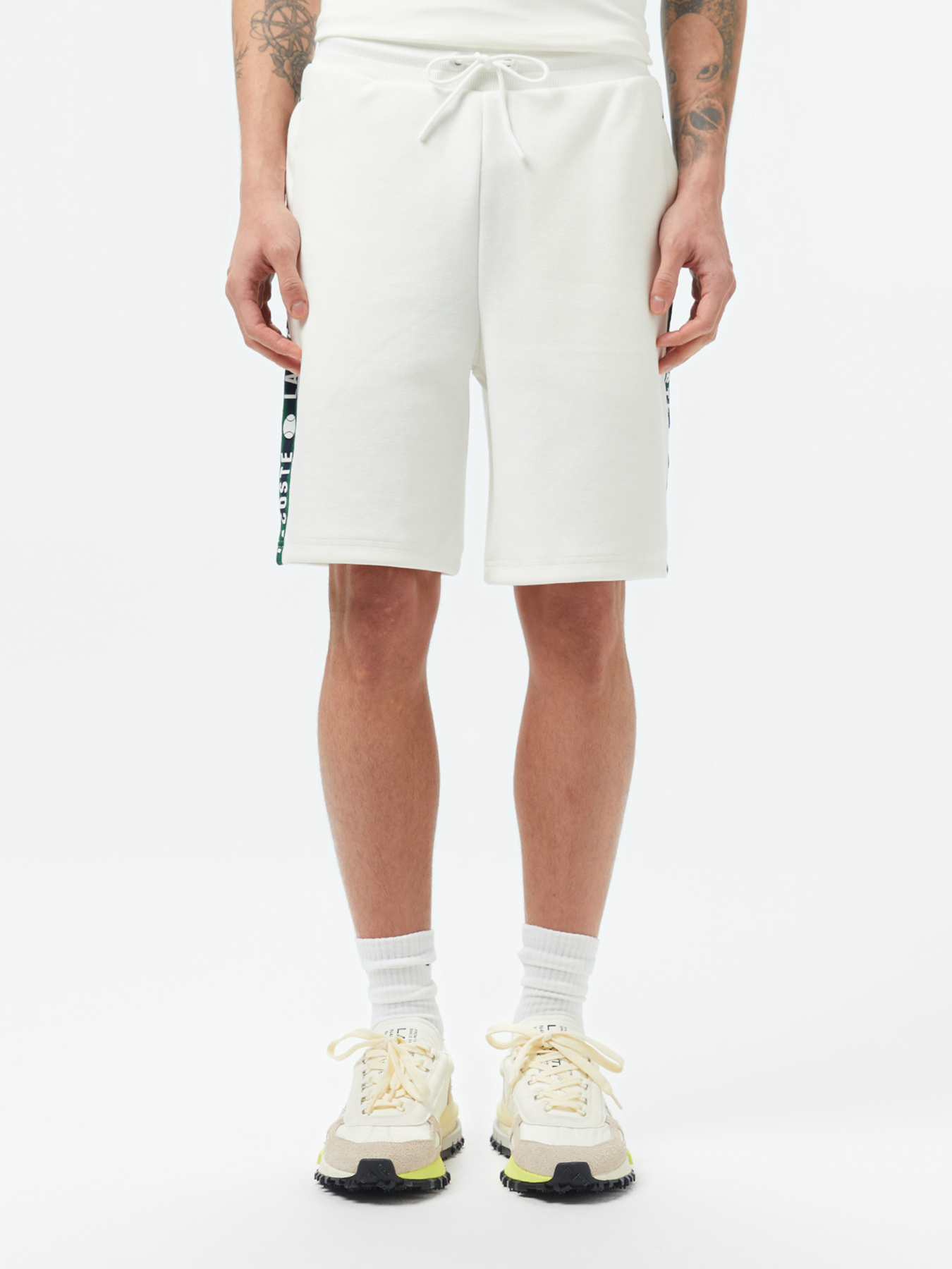 Шорты Lacoste модель GH051270V Фото