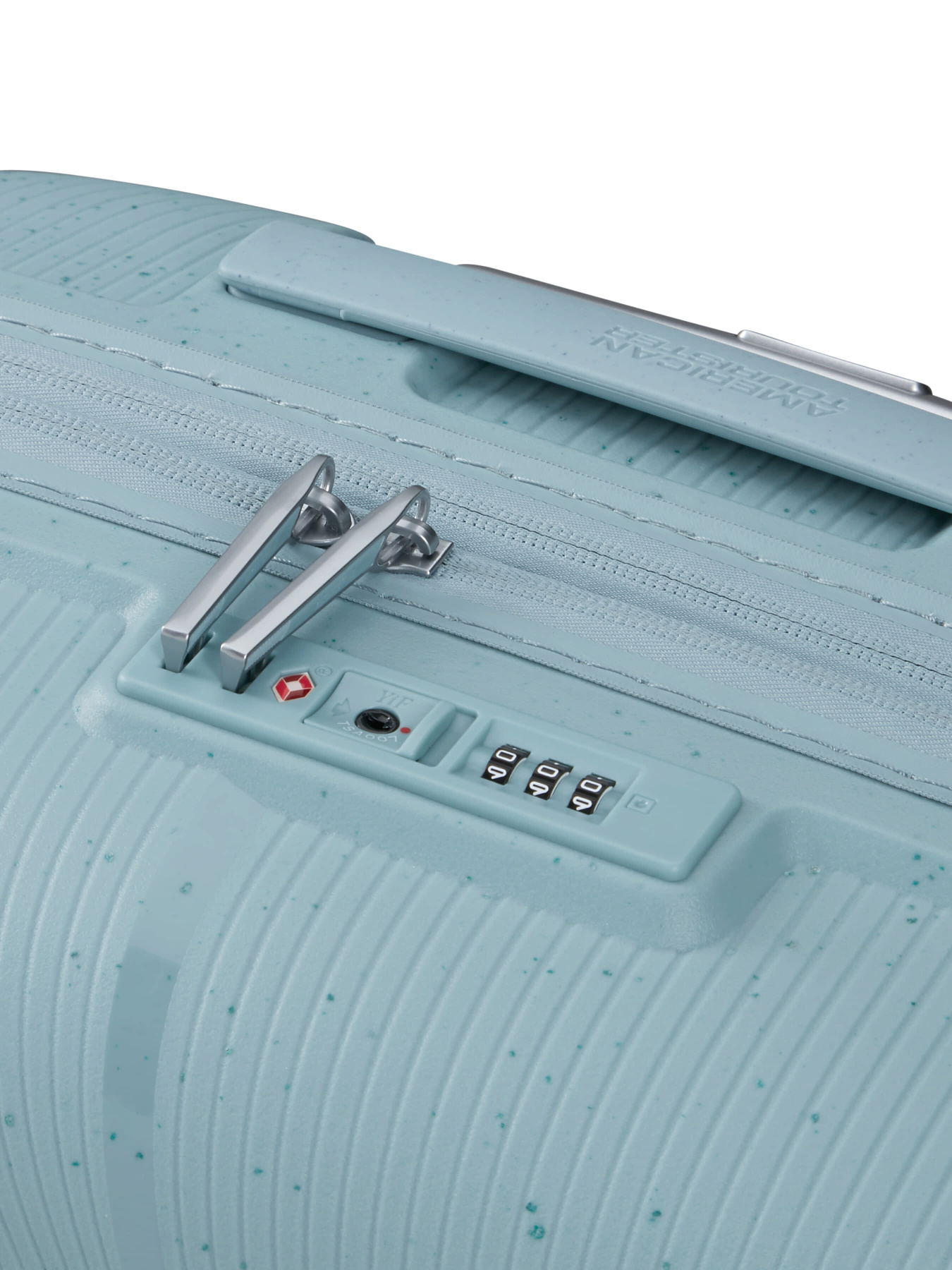 Дорожные сумки и чемоданы American Tourister модель MD511103 Фото