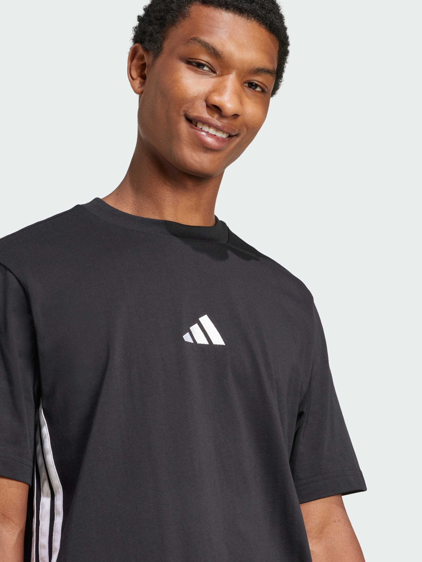 Футболки і поло Adidas модель JD1906 Футболки і поло Adidas модель JD1906 Фото
