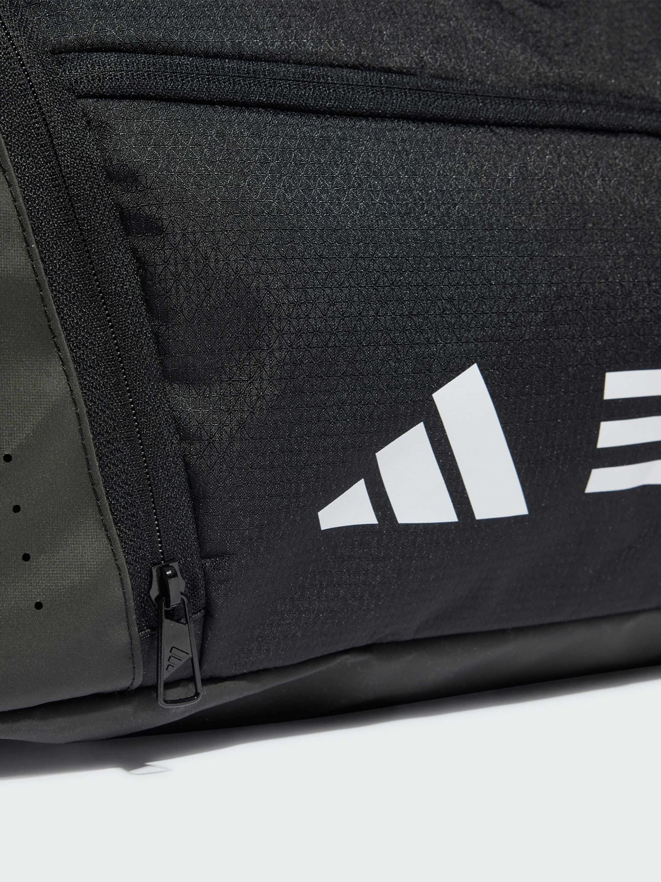 Сумки Adidas модель IP9862 Фото