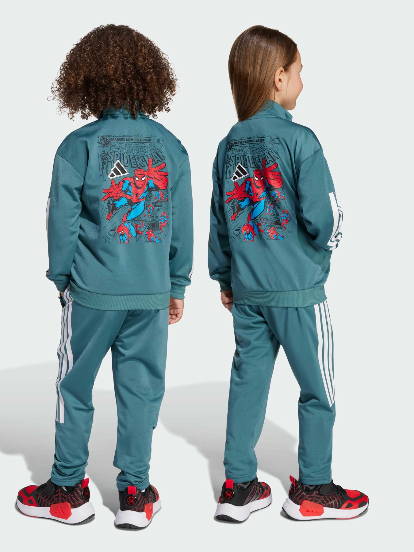 Костюмы Adidas Marvel модель JM0834 Костюмы Adidas Marvel модель JM0834 Фото