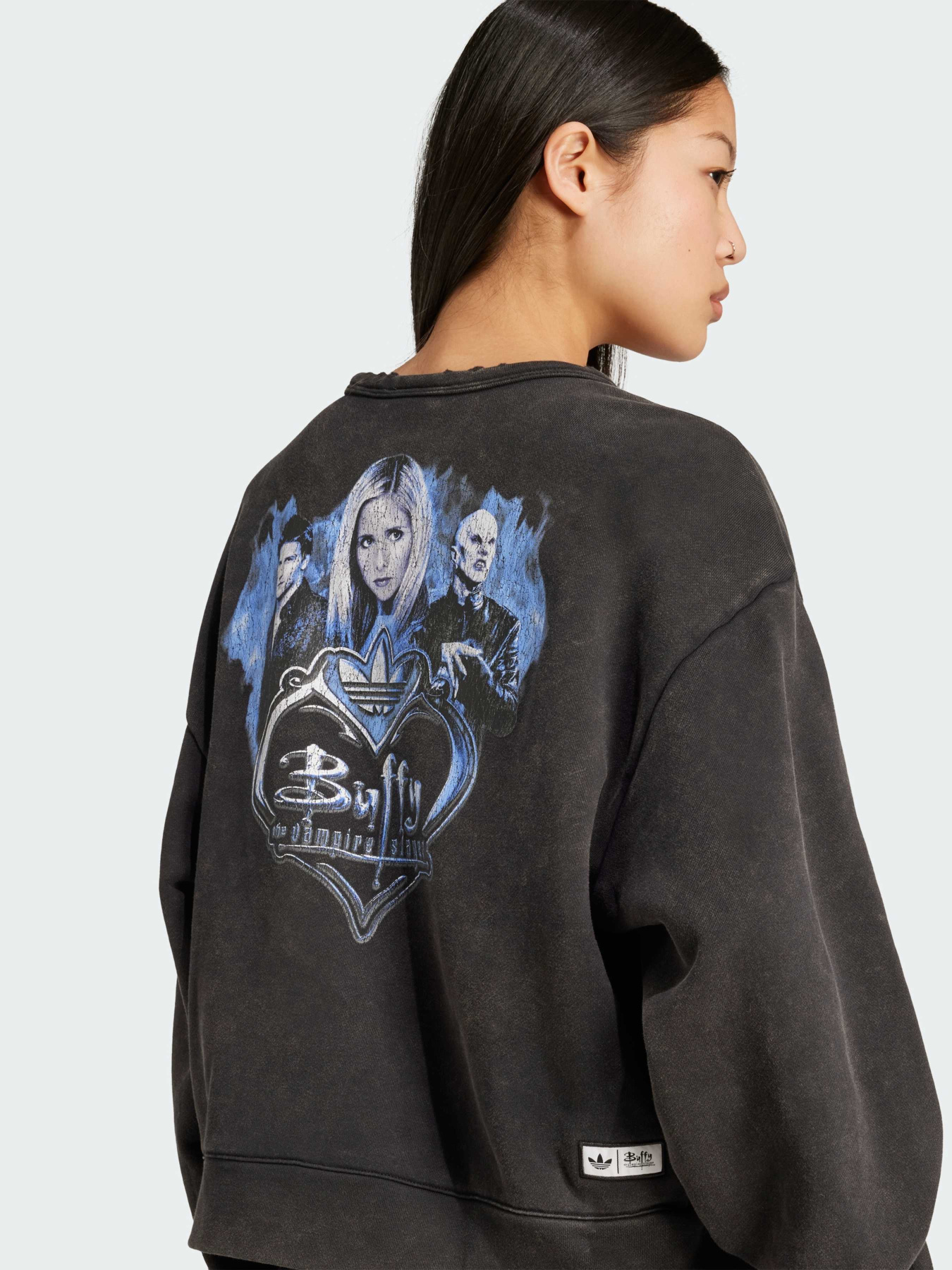 Худі та світшоти Adidas Graphics модель JX1276 Фото