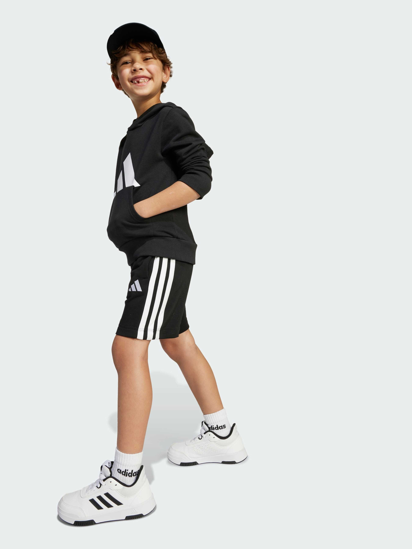 Шорти Adidas Adidas Essentials модель JM0902 Фото