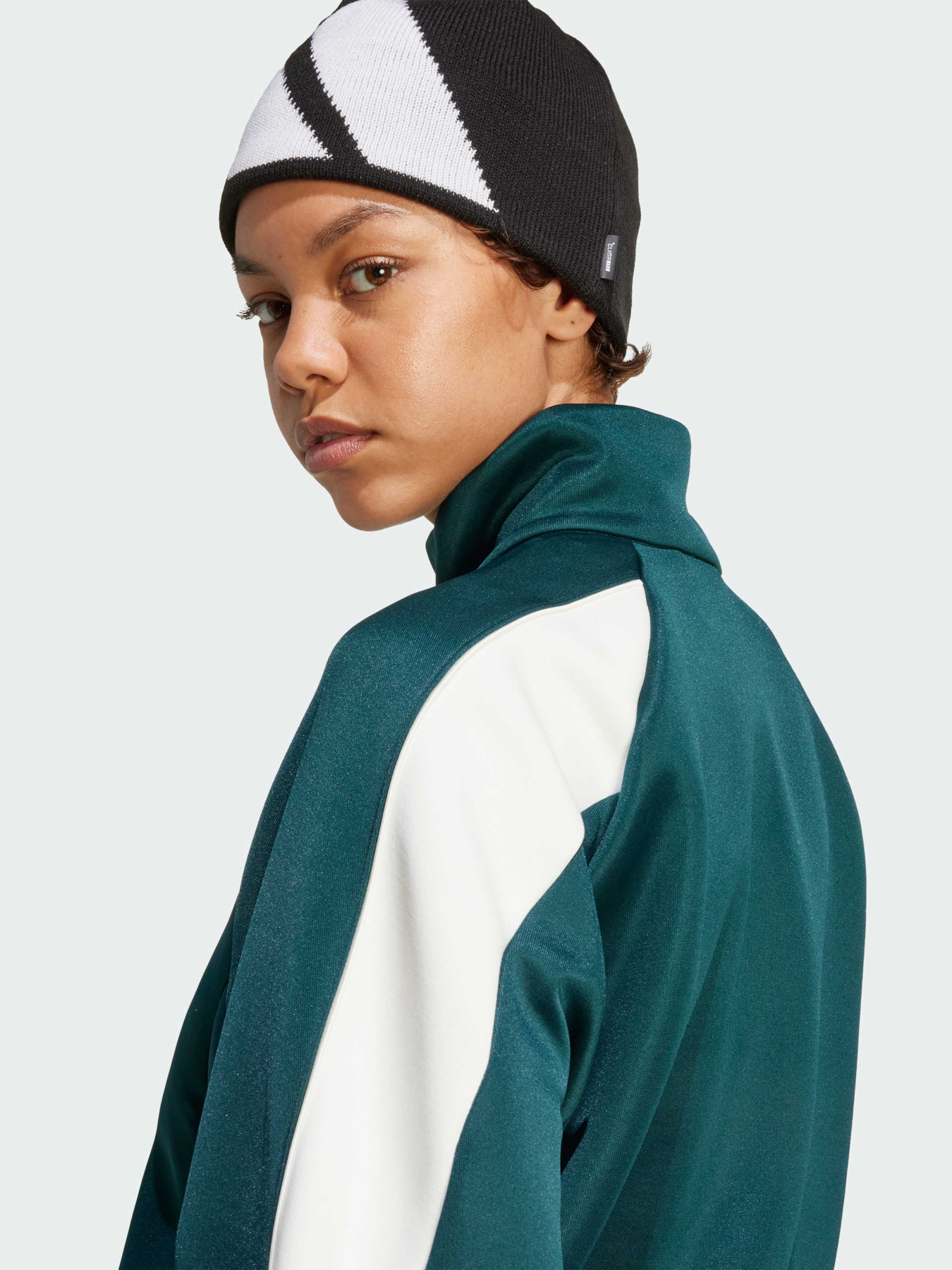 Худі та світшоти Adidas модель JW0528 Худі та світшоти Adidas модель JW0528 Фото