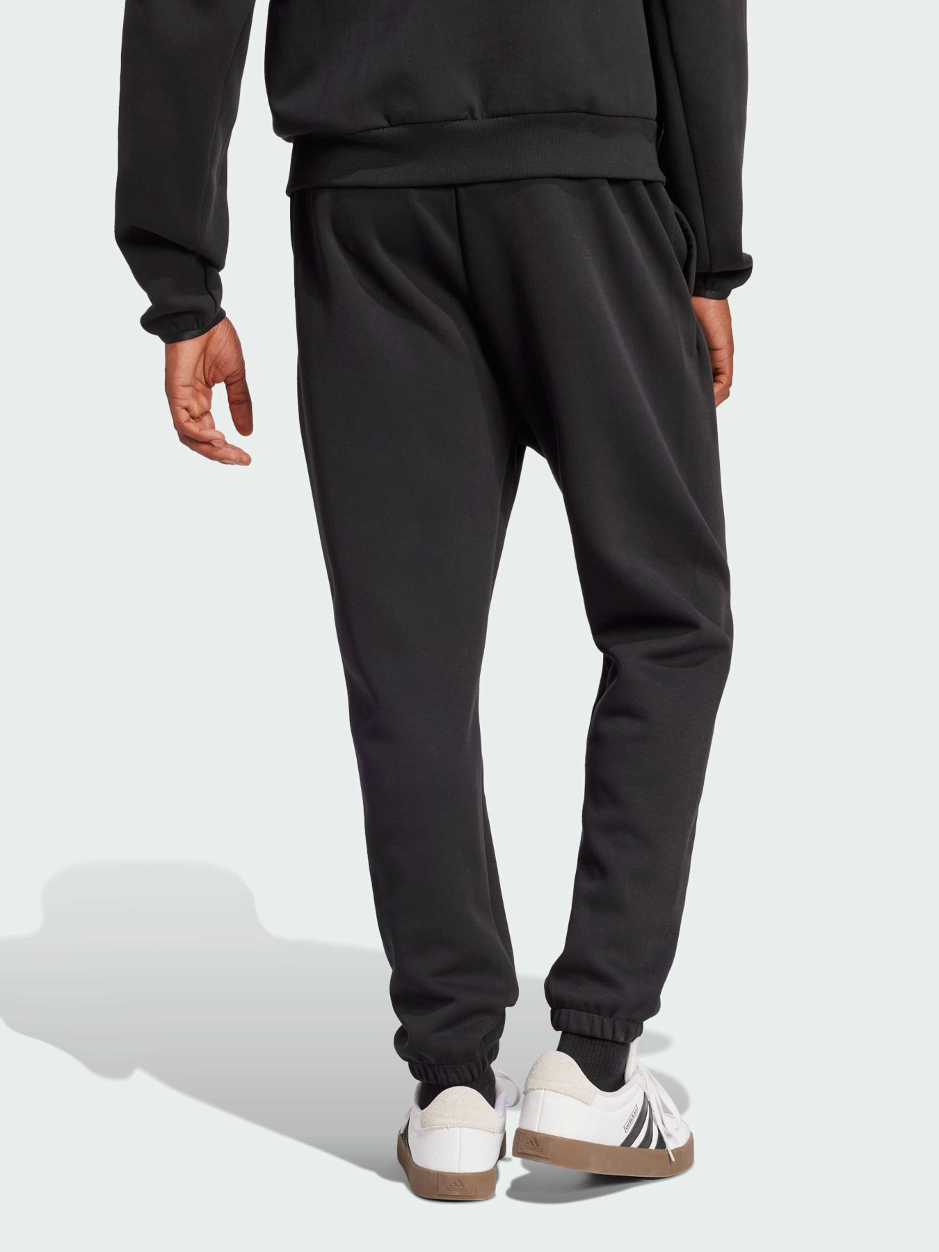 Брюки Adidas модель JD4949 Брюки Adidas модель JD4949 Фото