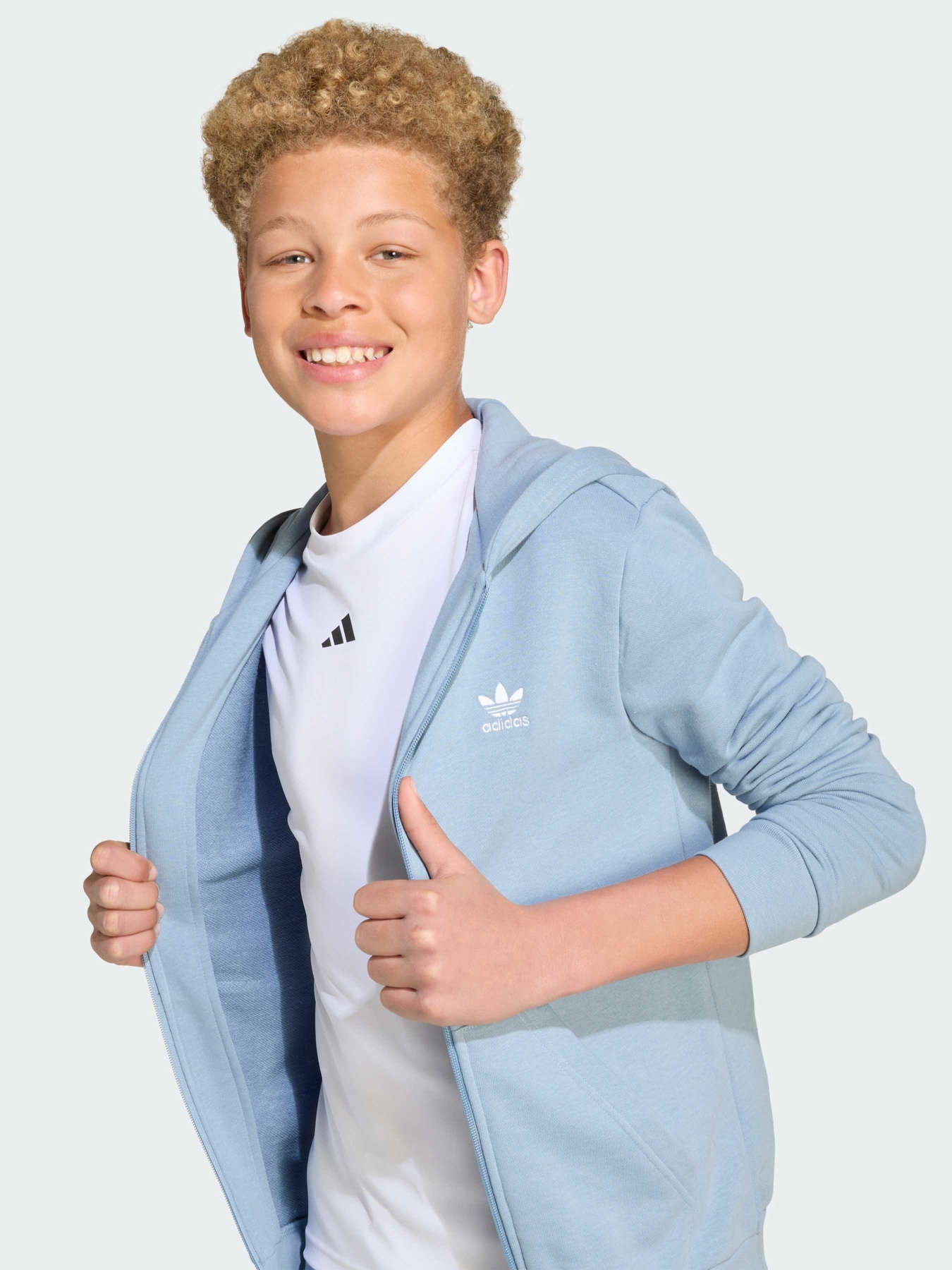 Худі та світшоти Adidas модель JX2791 Худі та світшоти Adidas модель JX2791 Фото