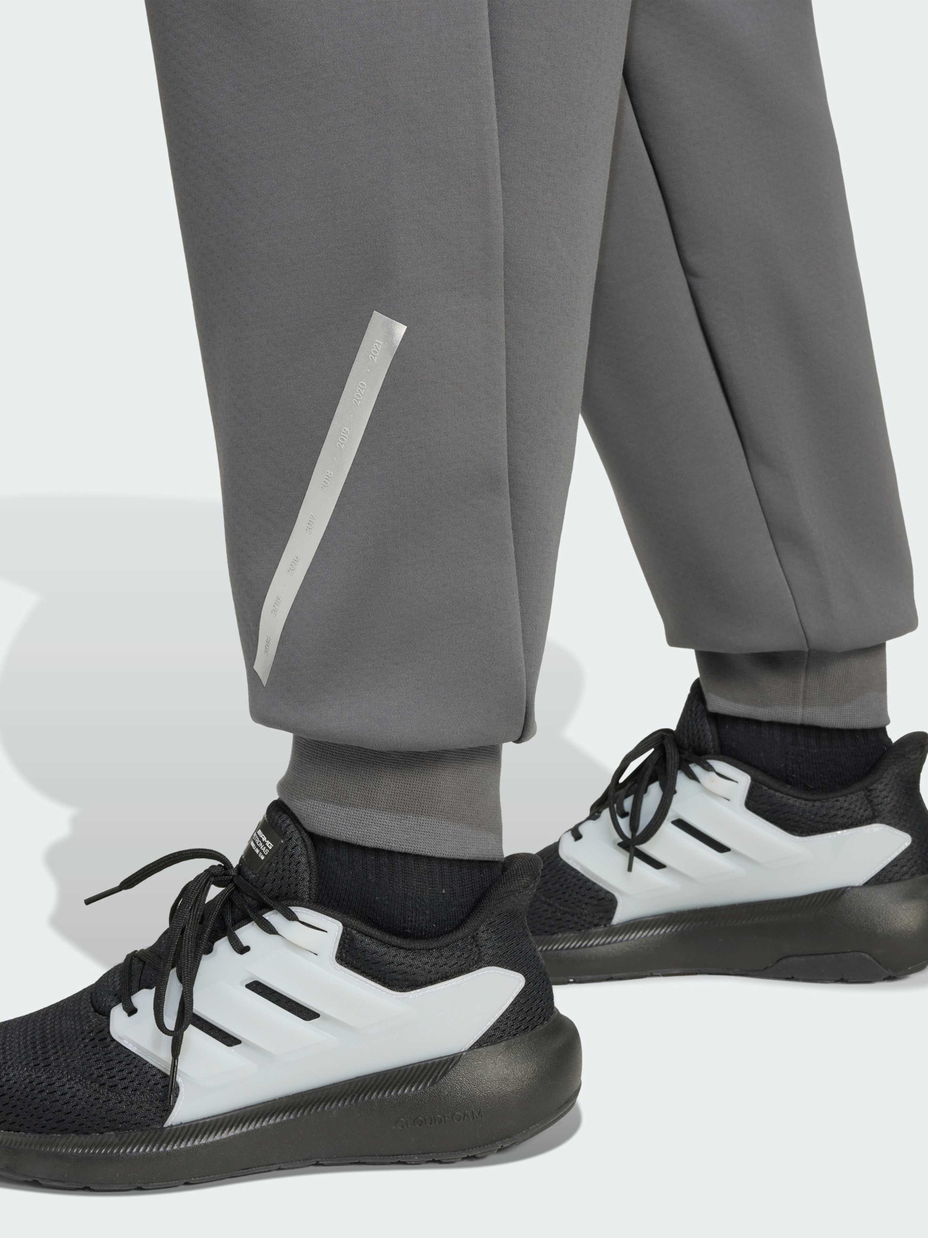 Штани Adidas модель JW3478 Штани Adidas модель JW3478 Фото