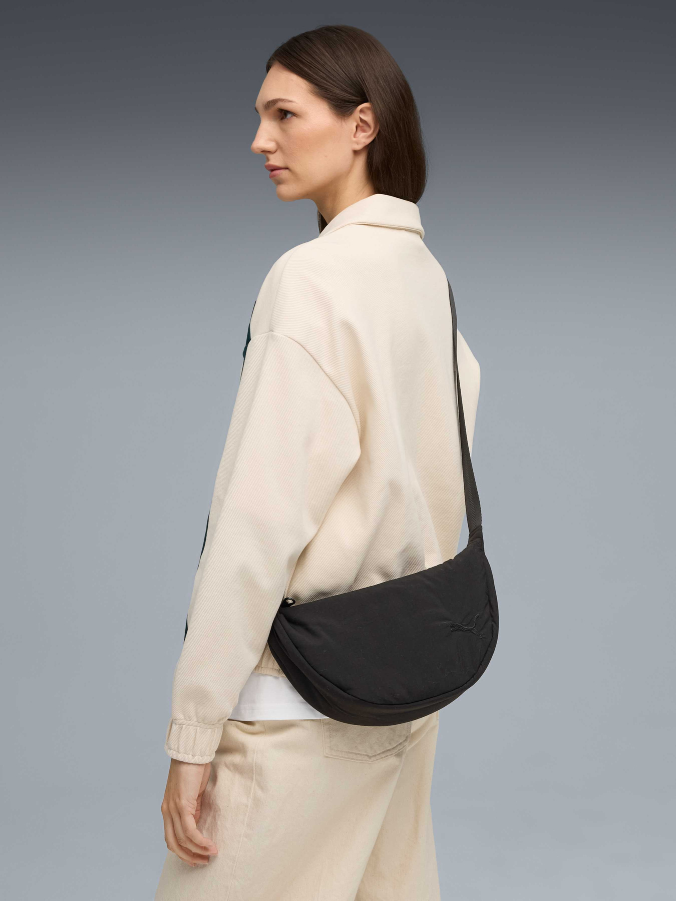 Сумки PUMA Her Half Moon Bag модель 091716 Фото