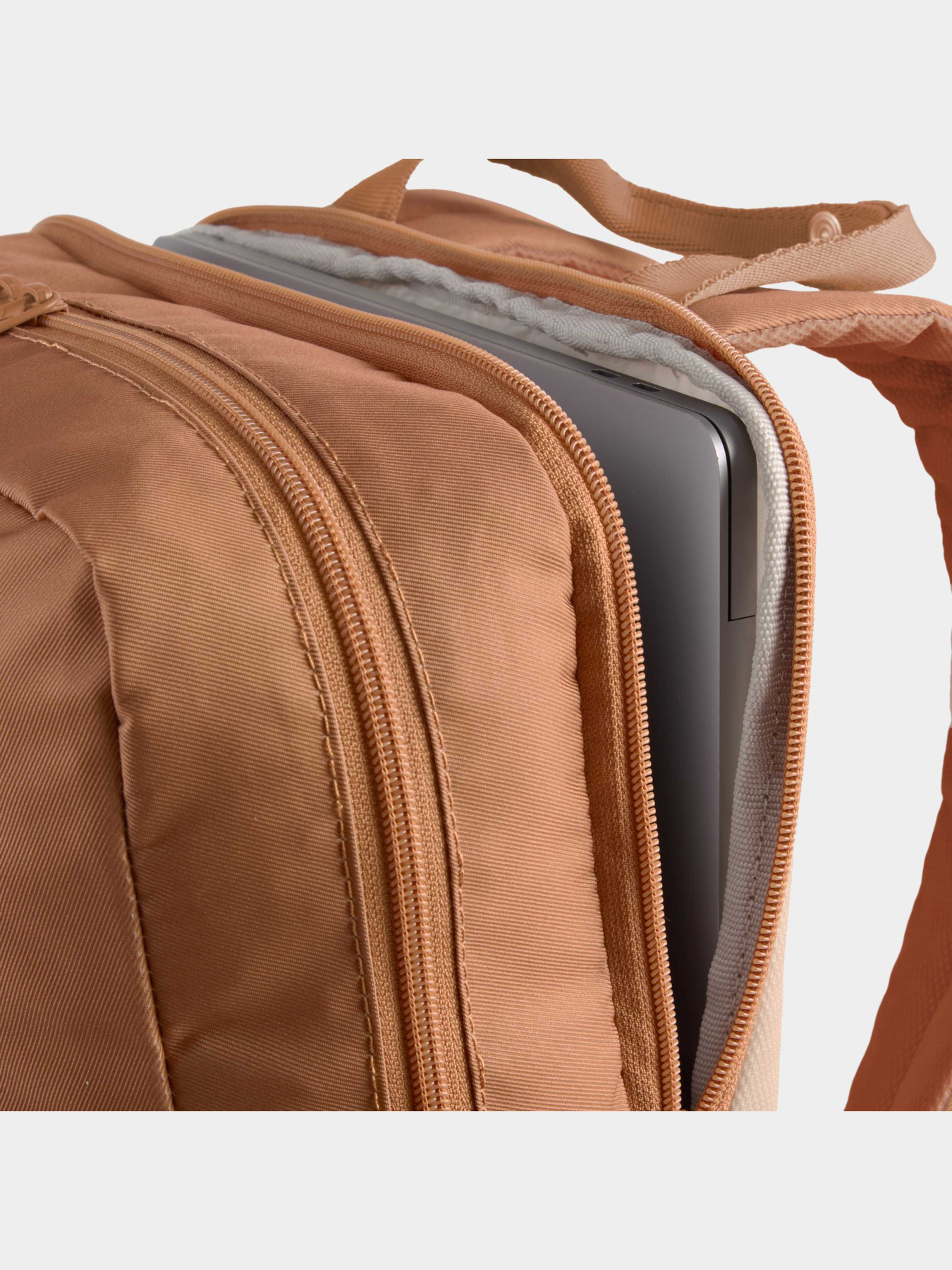 Рюкзаки PUMA Phase College Backpack модель 091348 Фото