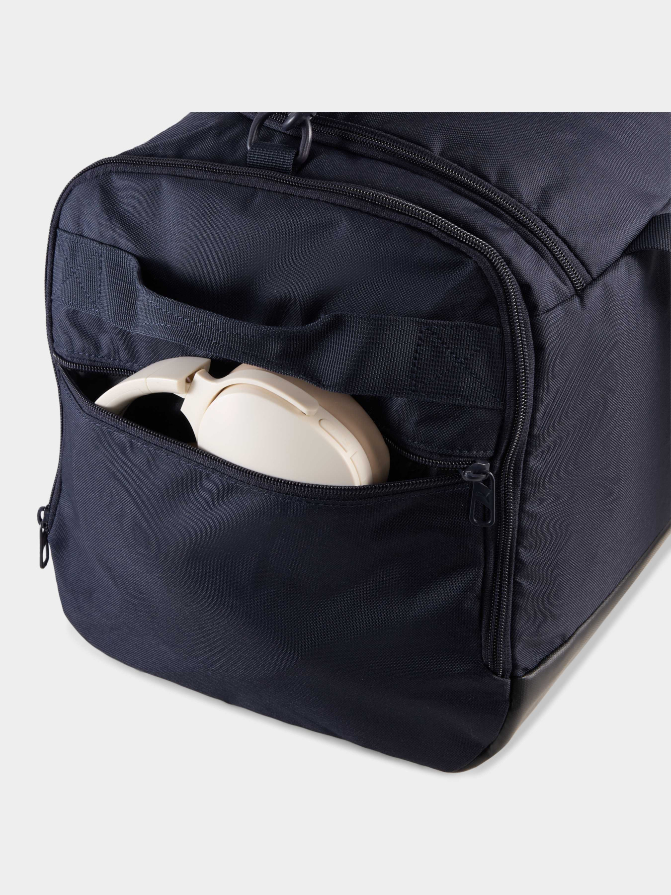 Сумки PUMA Challenger M Sports Bag модель 091145 Сумки PUMA Challenger M Sports Bag модель 091145 Фото