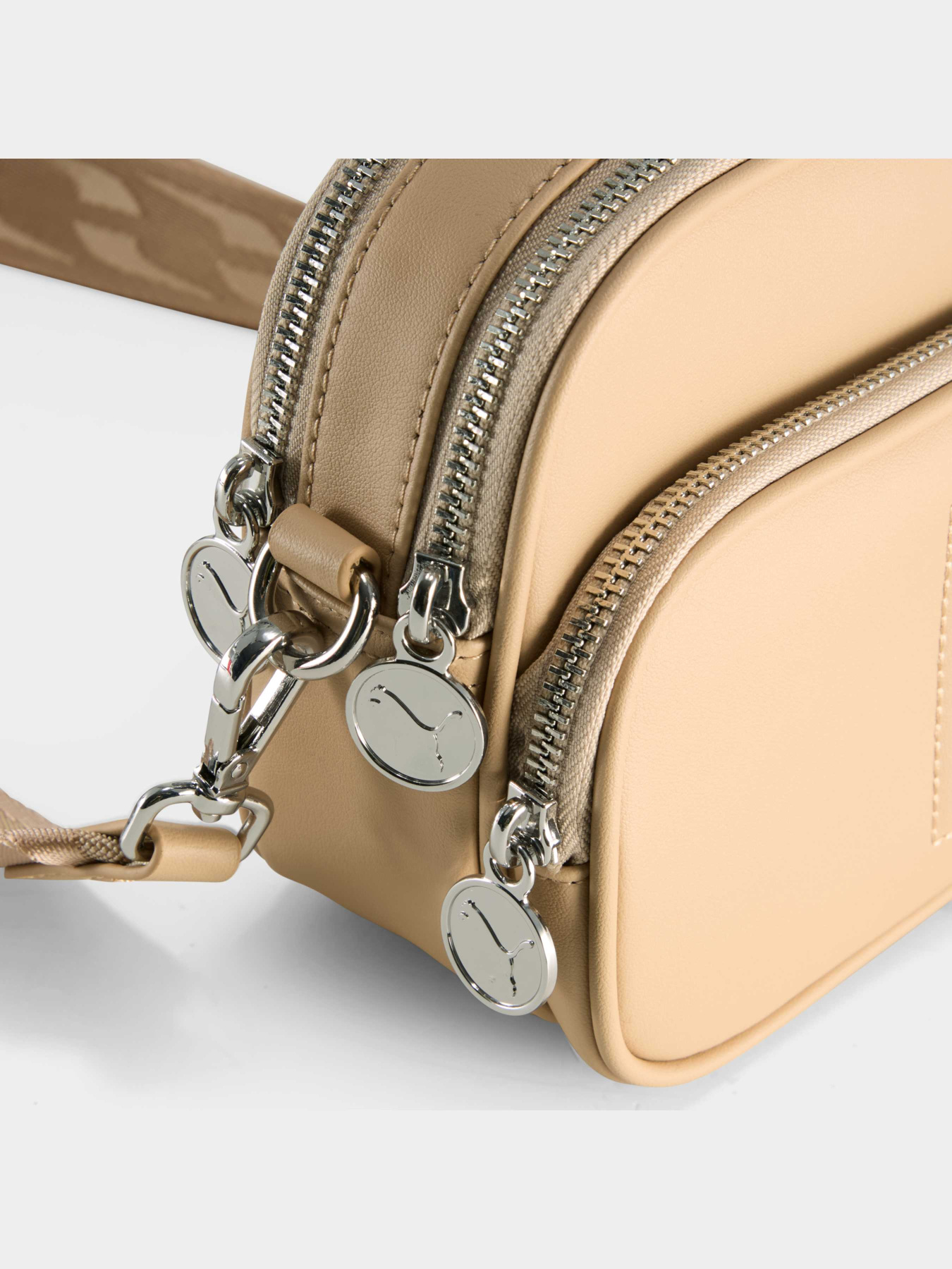 Сумки PUMA Sense Crossbody Bag модель 091301 Фото