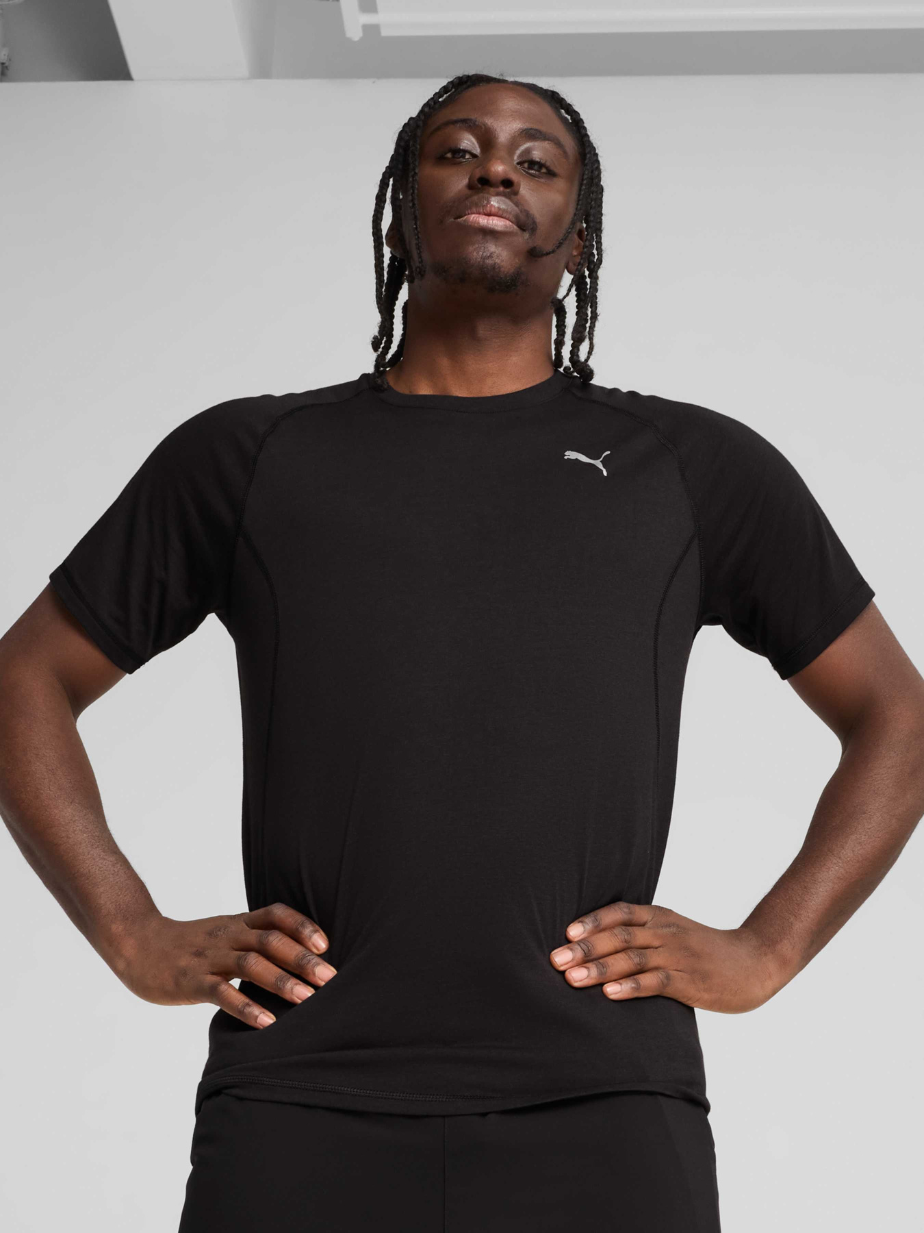 Футболки і поло PUMA Run Velocity Tee Tri-blend модель 526603 Футболки і поло PUMA Run Velocity Tee Tri-blend модель 526603 Фото