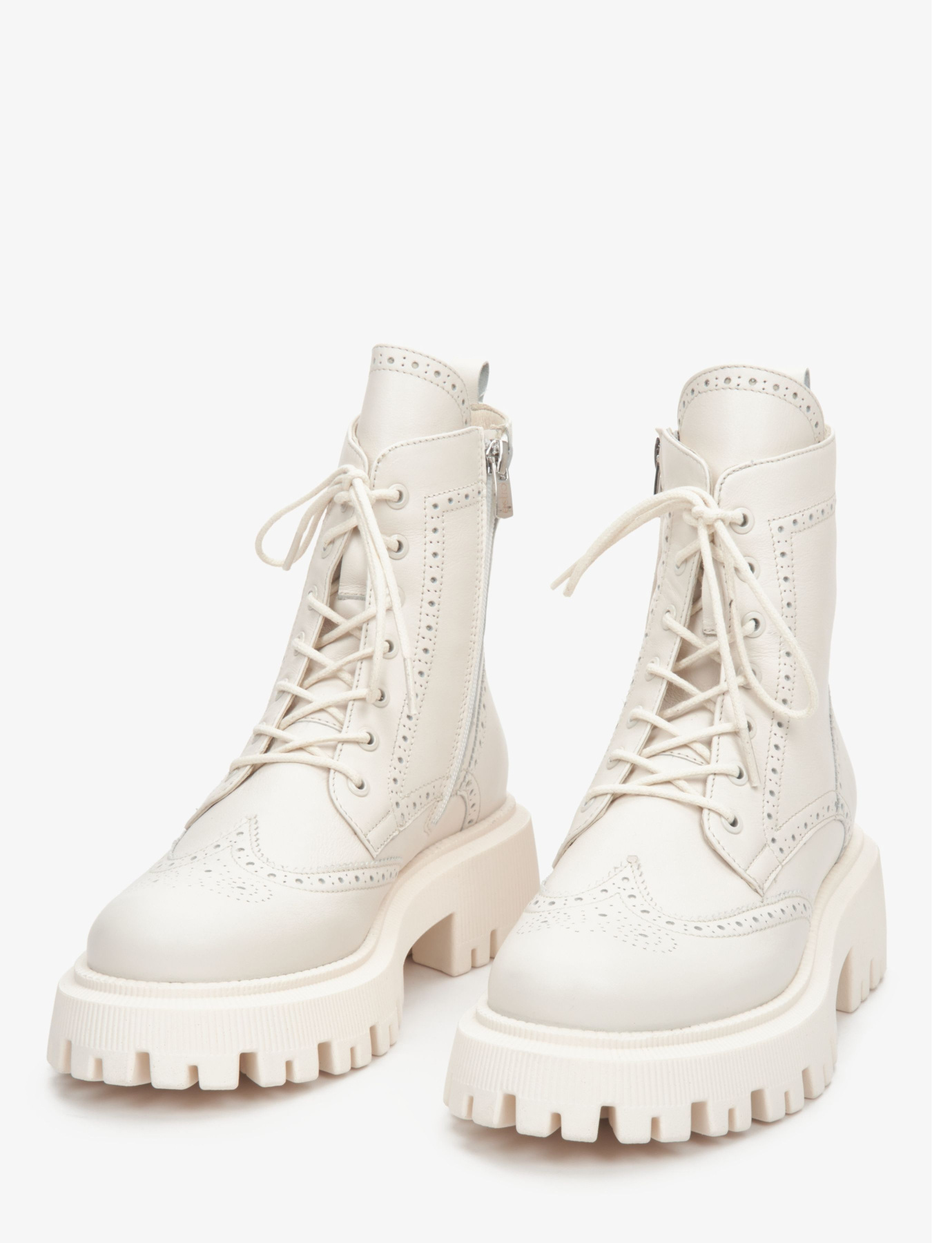 Ботинки и сапоги Estro модель 09-2314035-1201 Фото