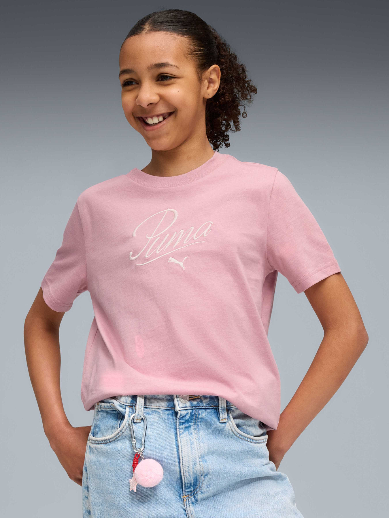 Футболки и поло PUMA Ess Script Tee модель 685805 Фото