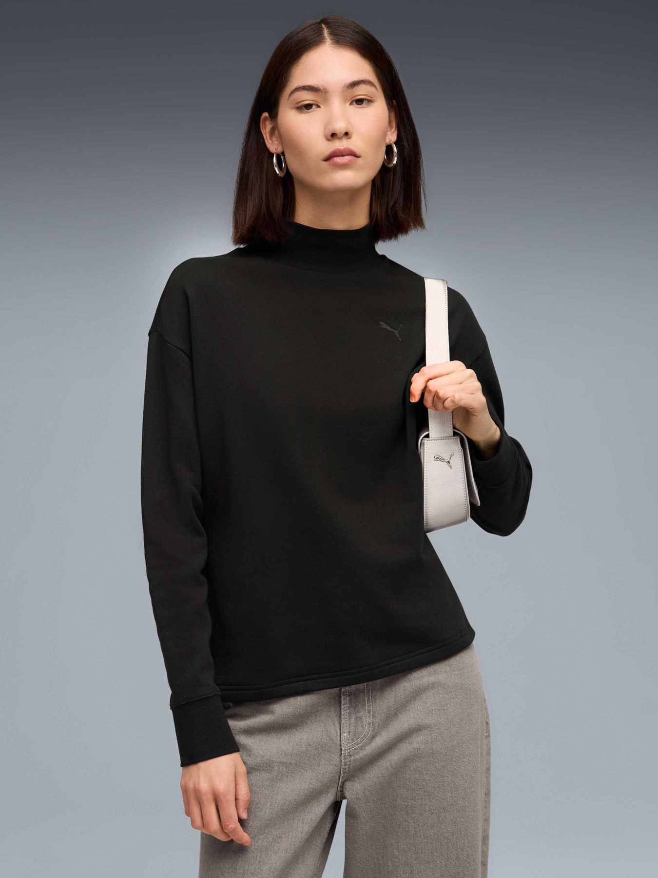 Свитры и кардиганы PUMA Her Relaxed Crew Fl модель 688152 Свитры и кардиганы PUMA Her Relaxed Crew Fl модель 688152 Фото