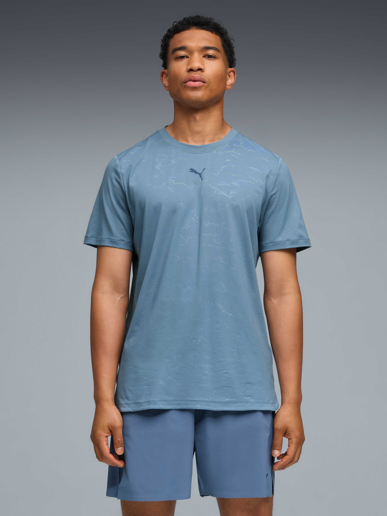 Футболки і поло PUMA M Cloudspun Emboss Tee модель 527646 Футболки і поло PUMA M Cloudspun Emboss Tee модель 527646 Фото