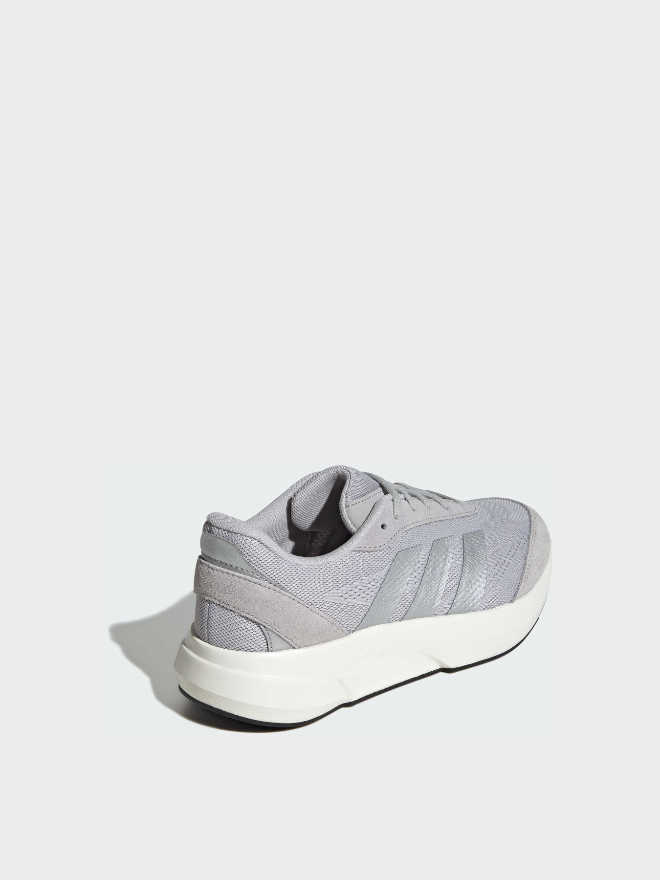 Кросівки Adidas модель JH9324 Фото