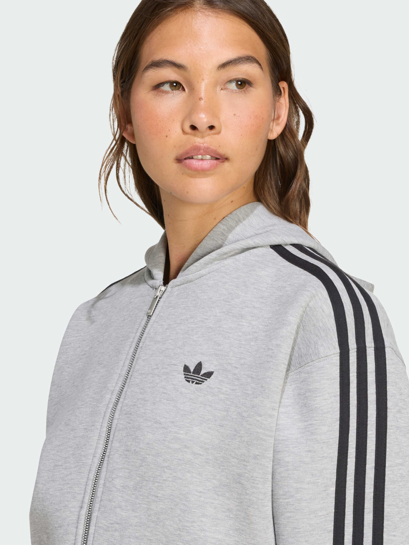Худі та світшоти Adidas Adicolor модель JY2620 Худі та світшоти Adidas Adicolor модель JY2620 Фото