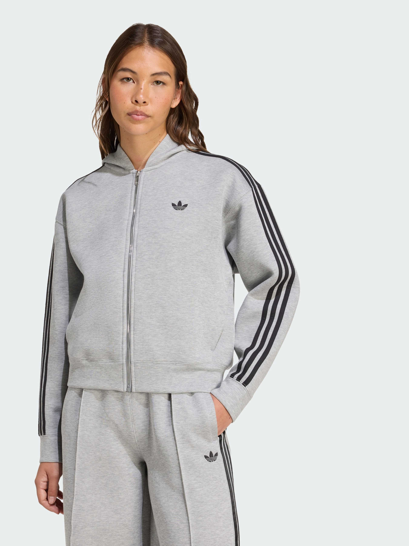 Худі та світшоти Adidas Adicolor модель JY2620 Худі та світшоти Adidas Adicolor модель JY2620 Фото