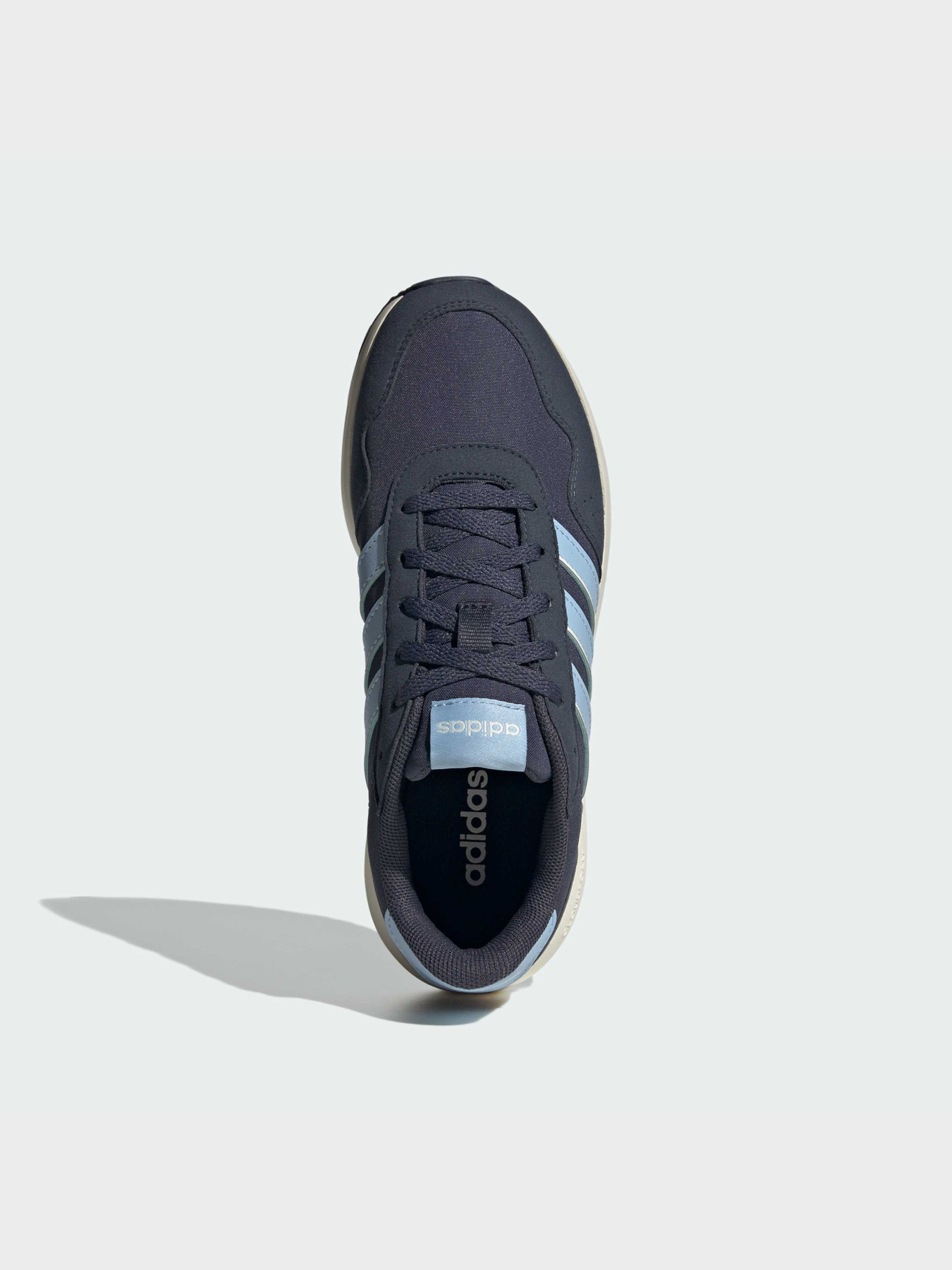 Кроссовки Adidas модель IH7751 Кроссовки Adidas модель IH7751 Фото