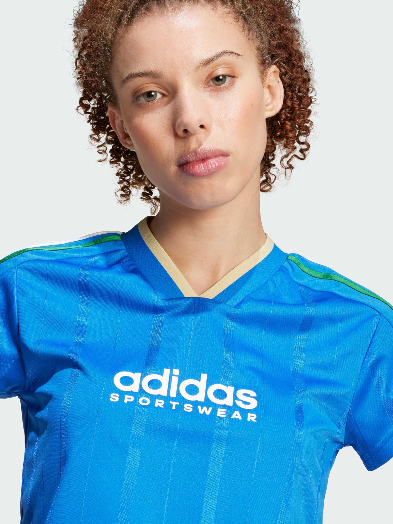 Футболки и поло Adidas Tiro модель IX9562 Фото