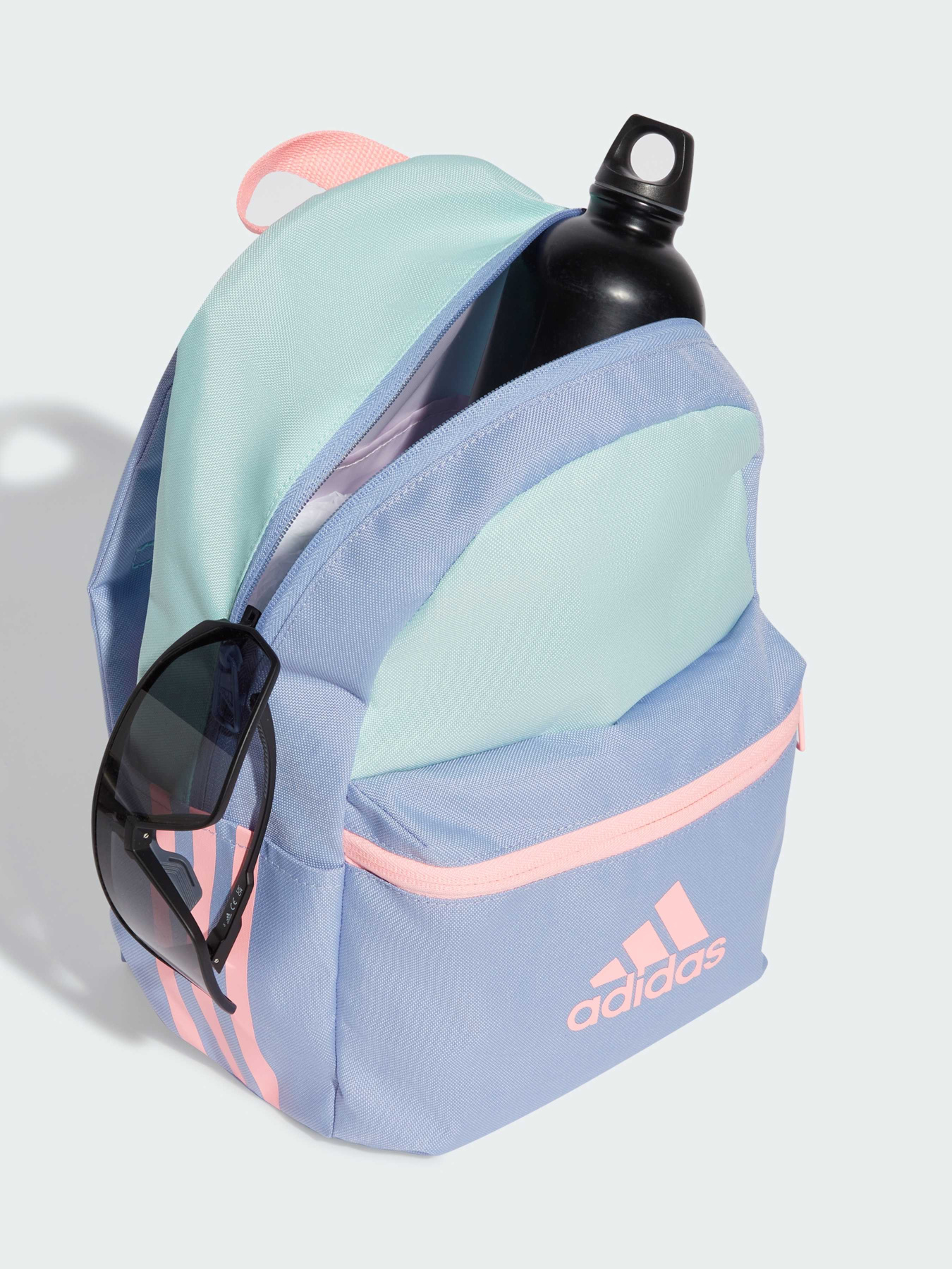 Рюкзаки Adidas модель IZ1920 Фото