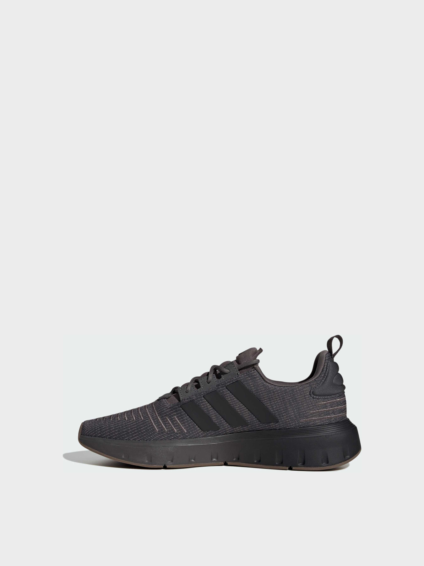Кросівки Adidas Swift модель IE6324 Фото