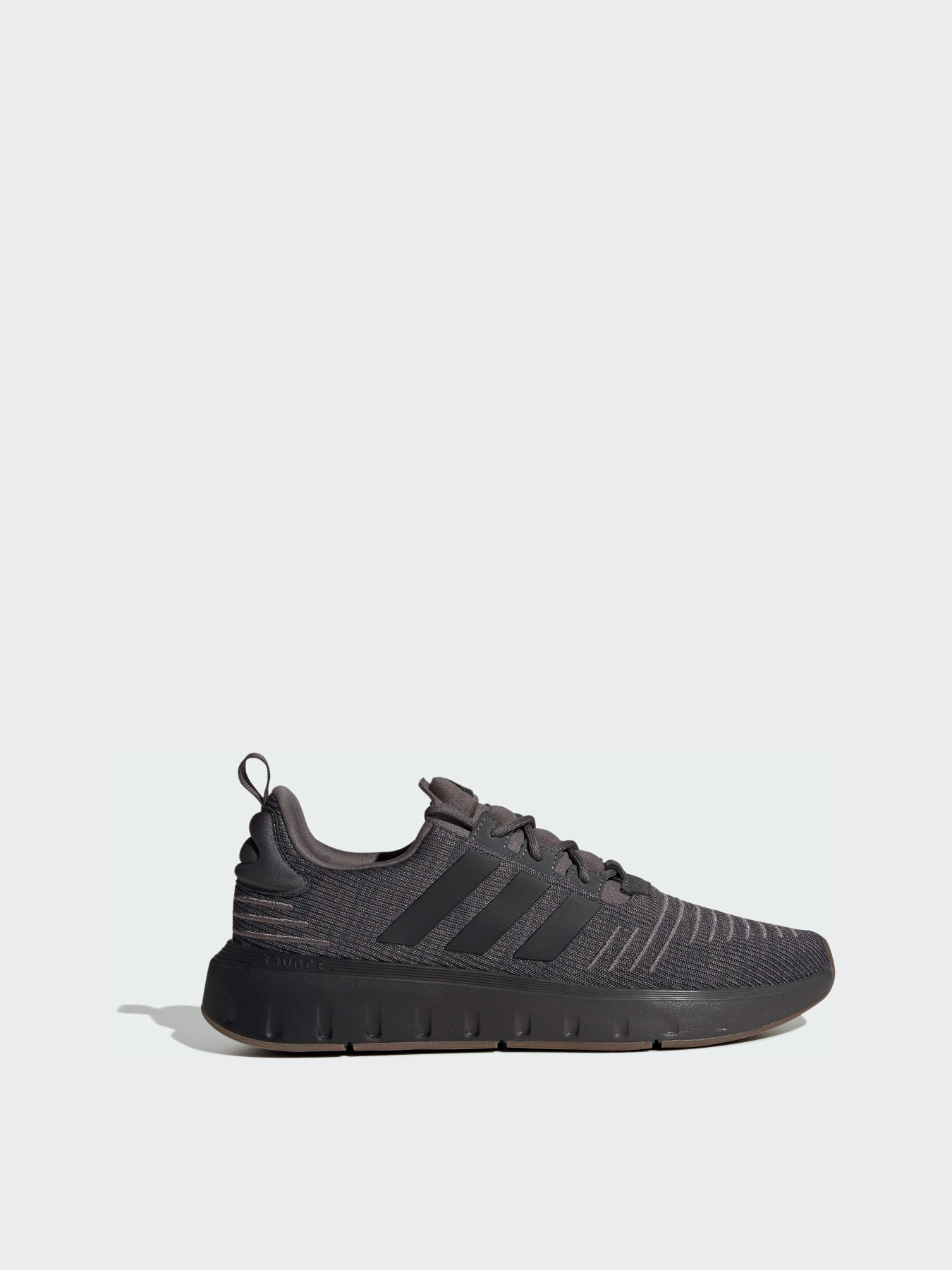 Кросівки Adidas Swift модель IE6324 Фото