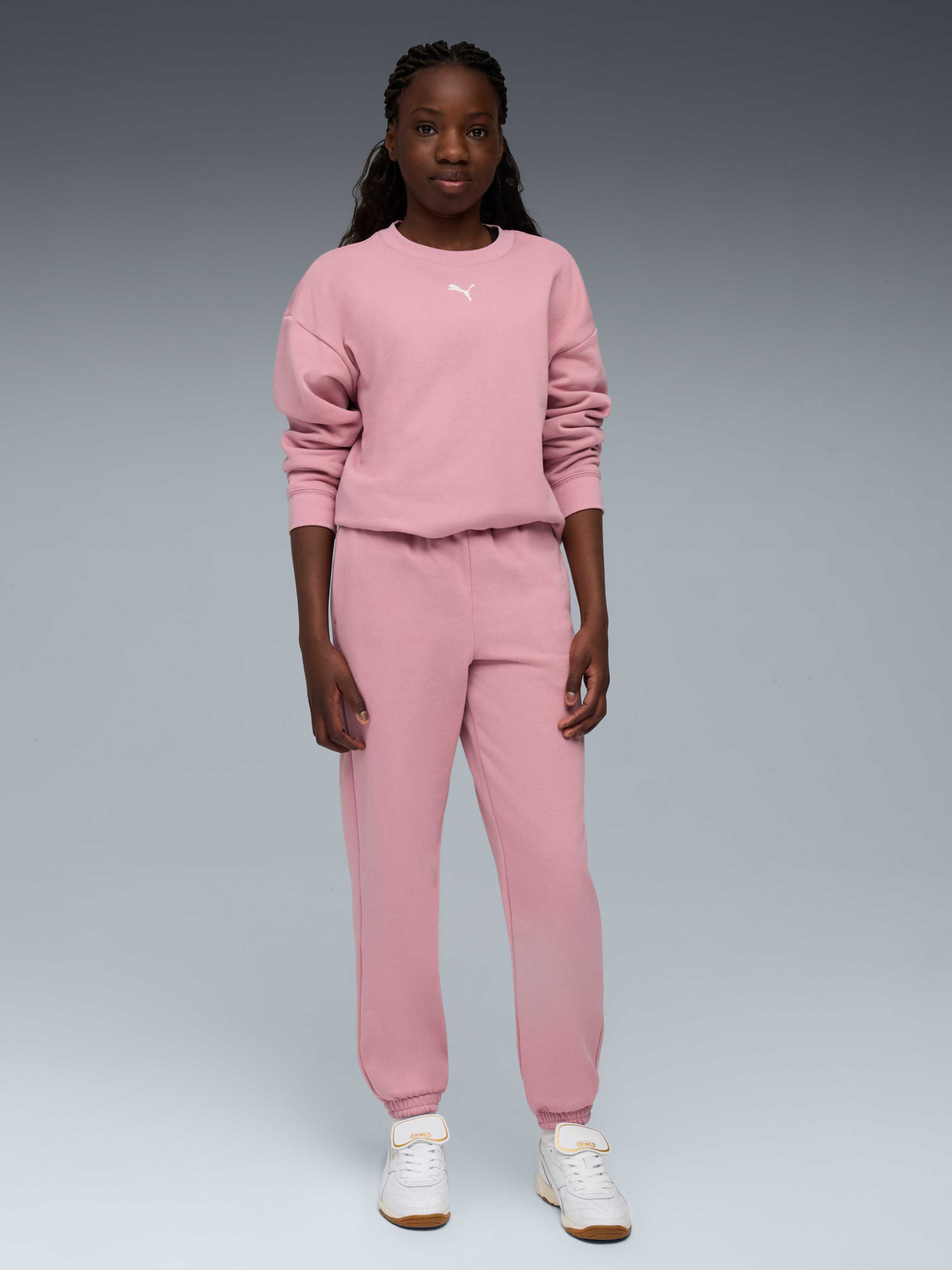 Костюмы PUMA Loungewear Sweat Suit модель 689727 Костюмы PUMA Loungewear Sweat Suit модель 689727 Фото