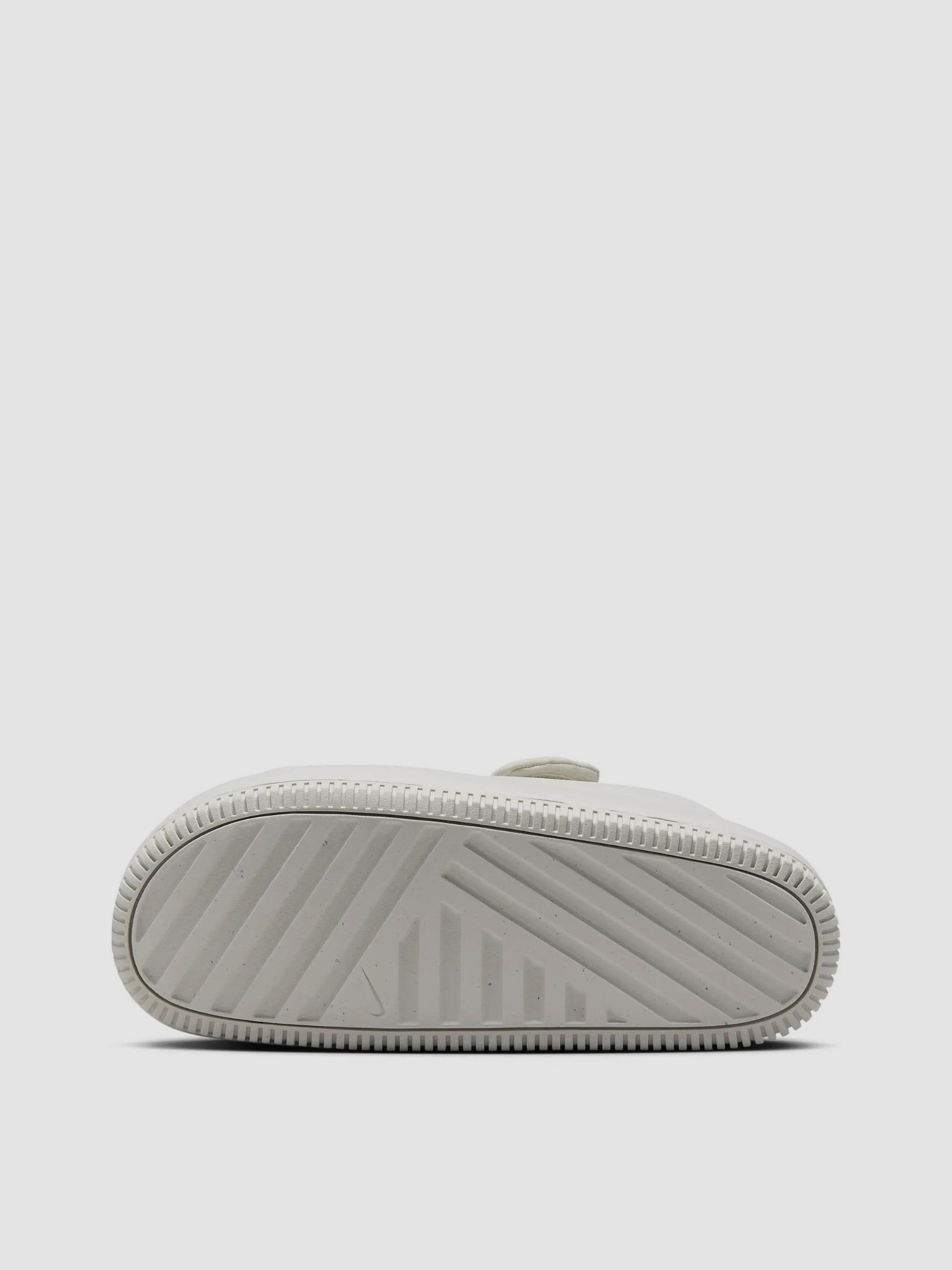 Сандалии NIKE Calm модель FJ6043-002 Фото