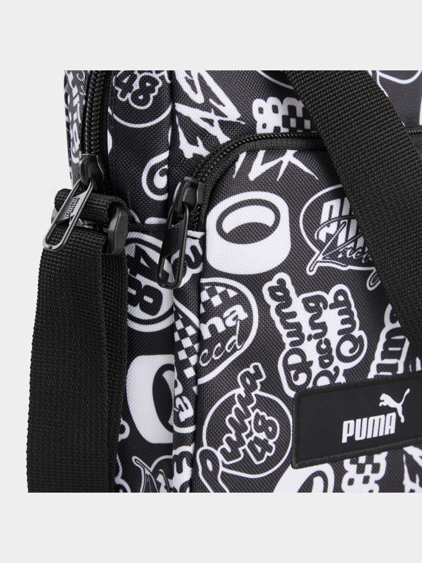 Сумки PUMA Academy Aop Portable модель 091489 Фото
