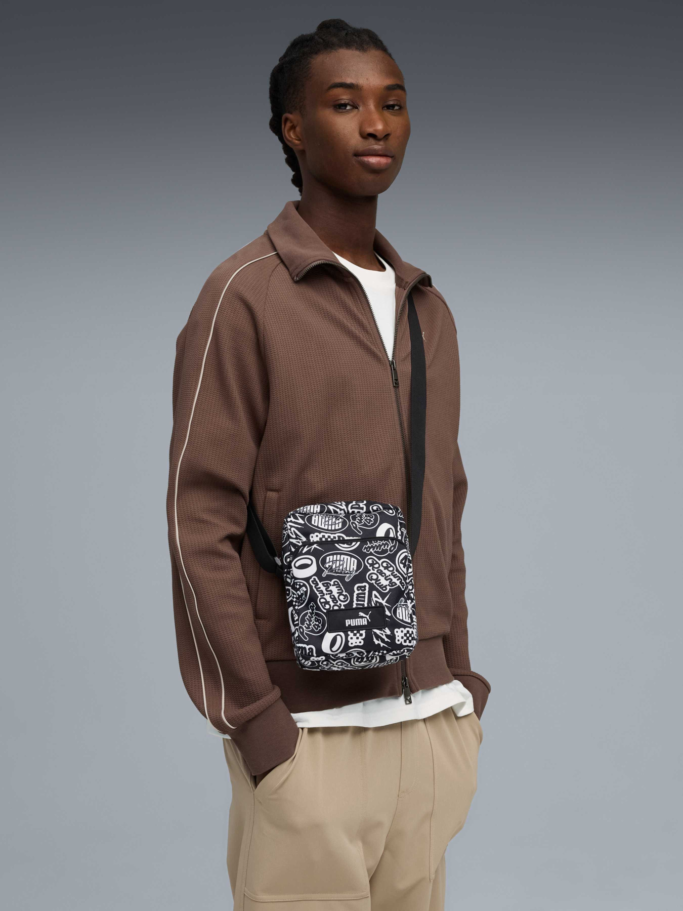 Сумки PUMA Academy Aop Portable модель 091489 Фото
