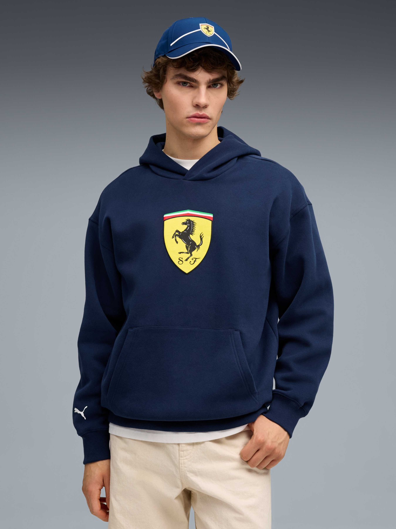Худі та світшоти PUMA Ferrari Shield Hoodie модель 632787 Фото