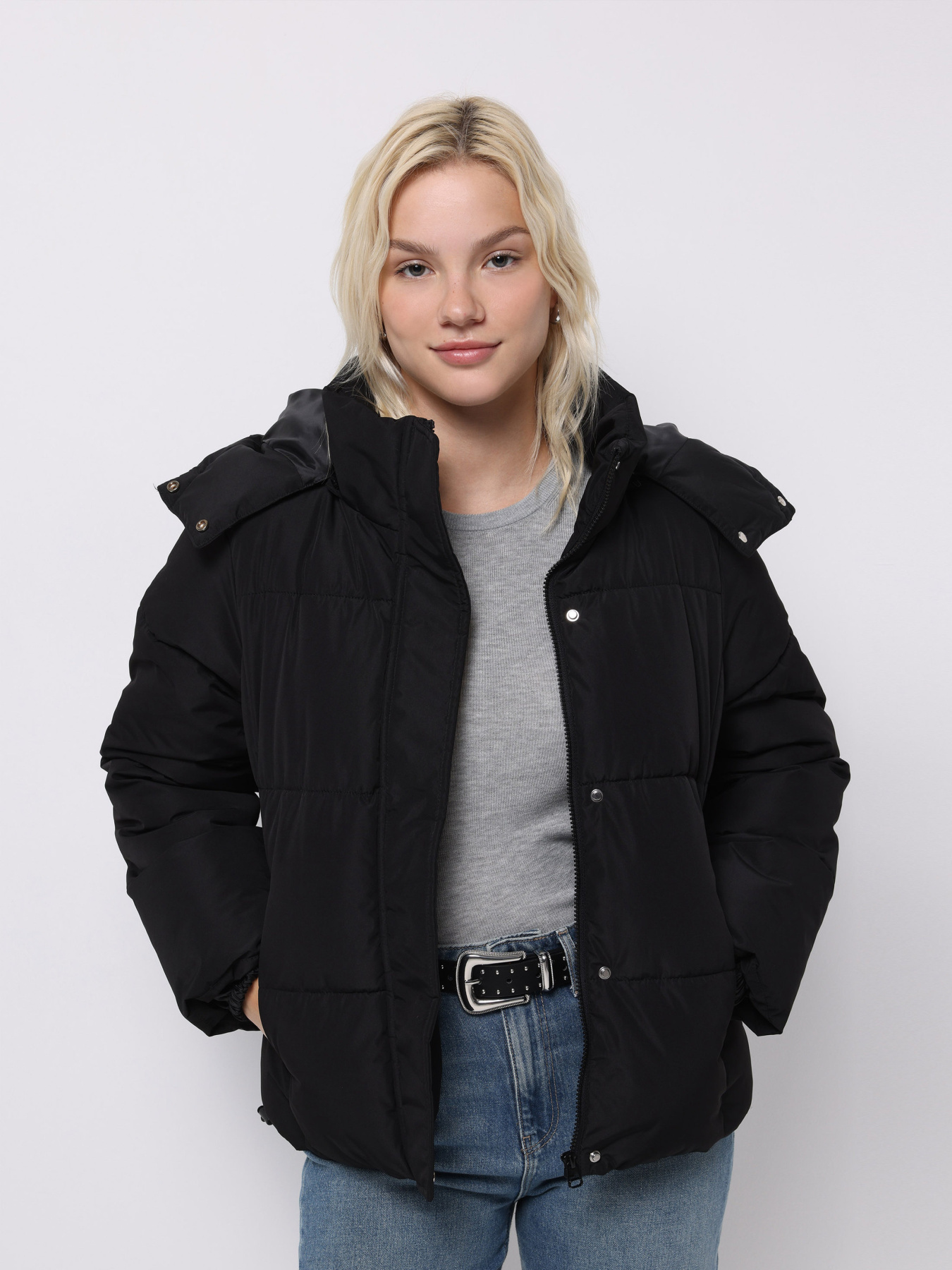 Куртки и дубленки Colin’s модель CL1075970_Q1.V1_BLK Фото