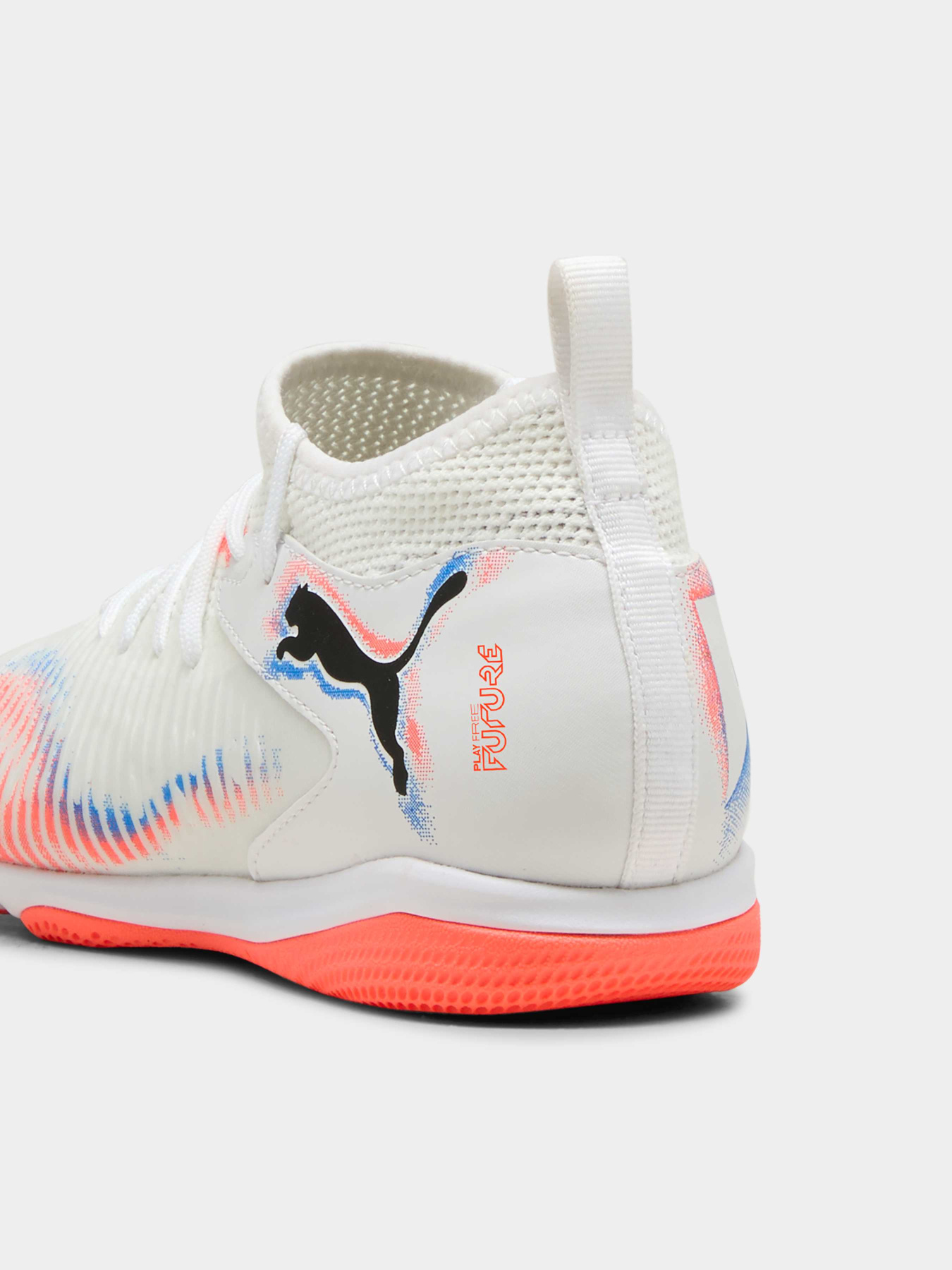 Кросівки PUMA Future 8 Match It + Mid Jr модель 108617 Фото