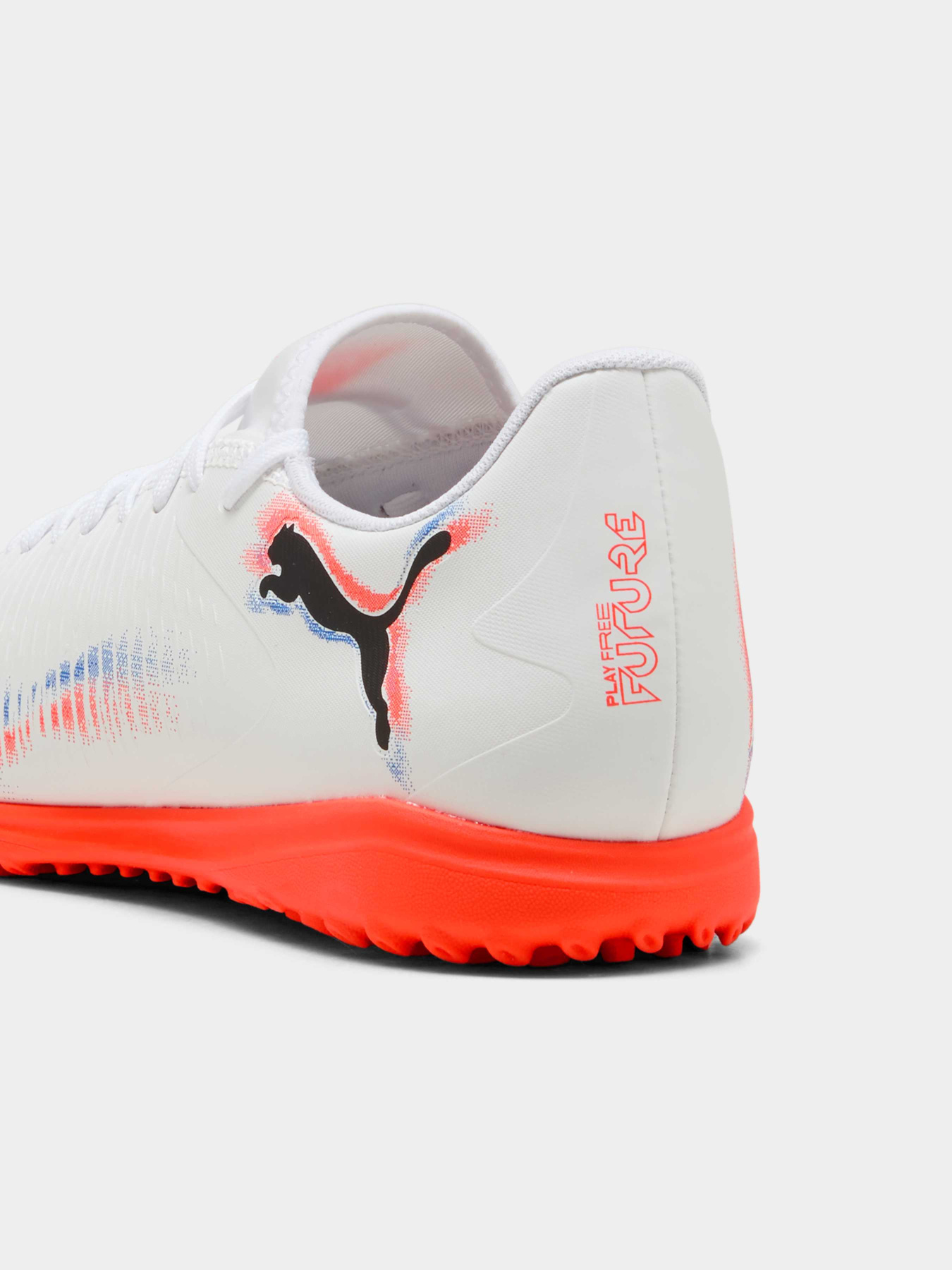 Кросівки PUMA Future 8 Play Tt модель 108605 Кросівки PUMA Future 8 Play Tt модель 108605 Фото