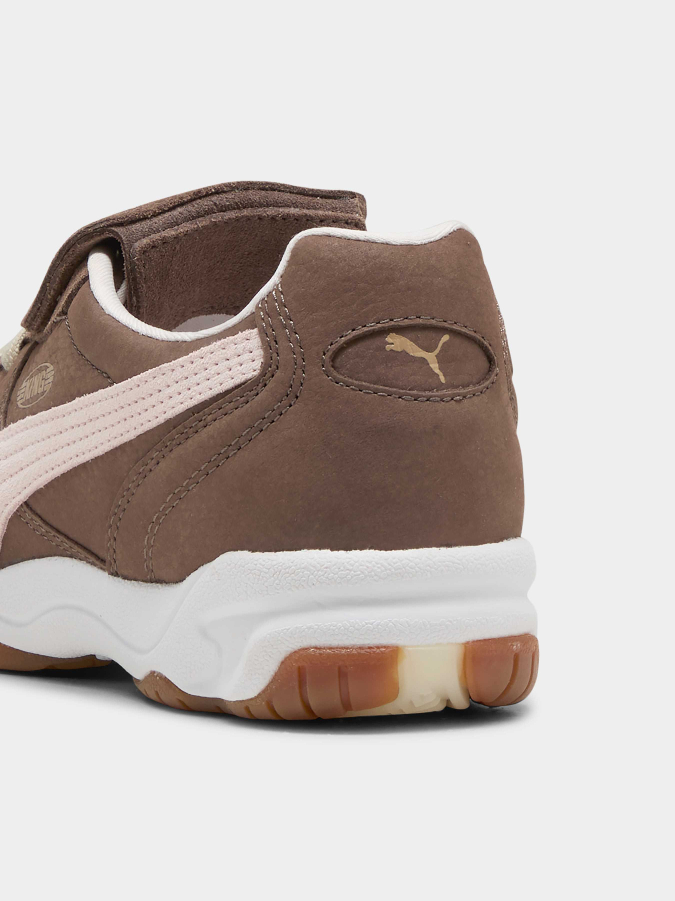 Кросівки PUMA King Indoor Wine Club Wns модель 403618 Фото
