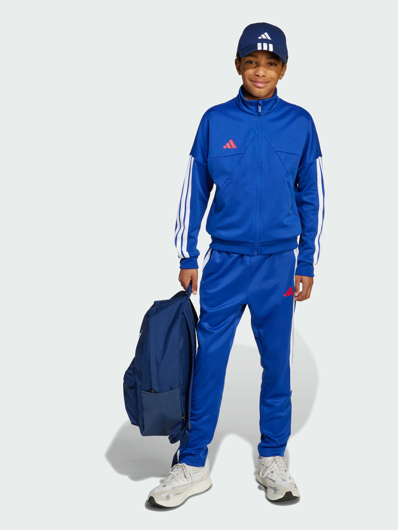 Худі та світшоти Adidas Tiro модель JW5085 Худі та світшоти Adidas Tiro модель JW5085 Фото